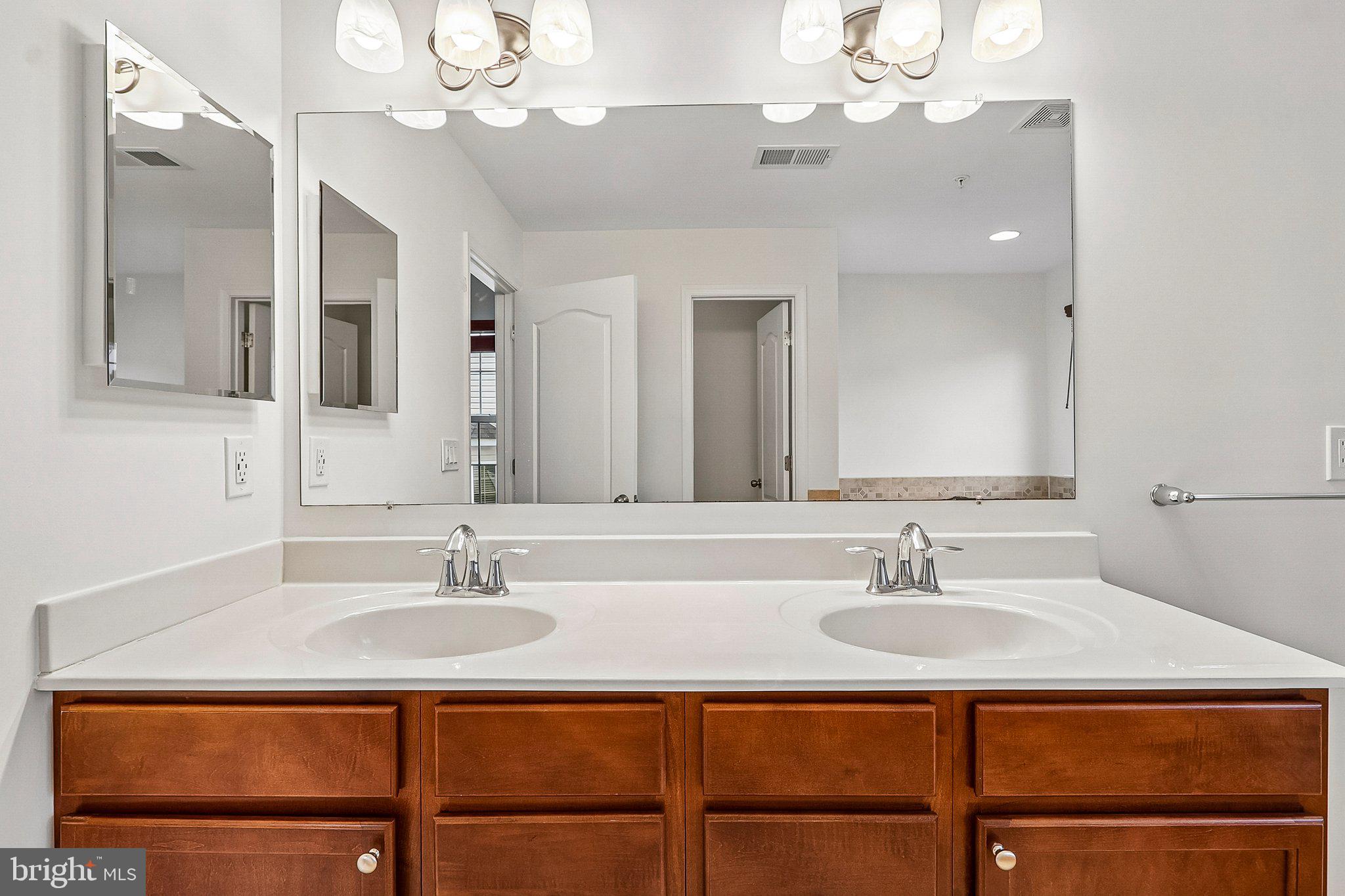 MYERS ESTATES - Residential