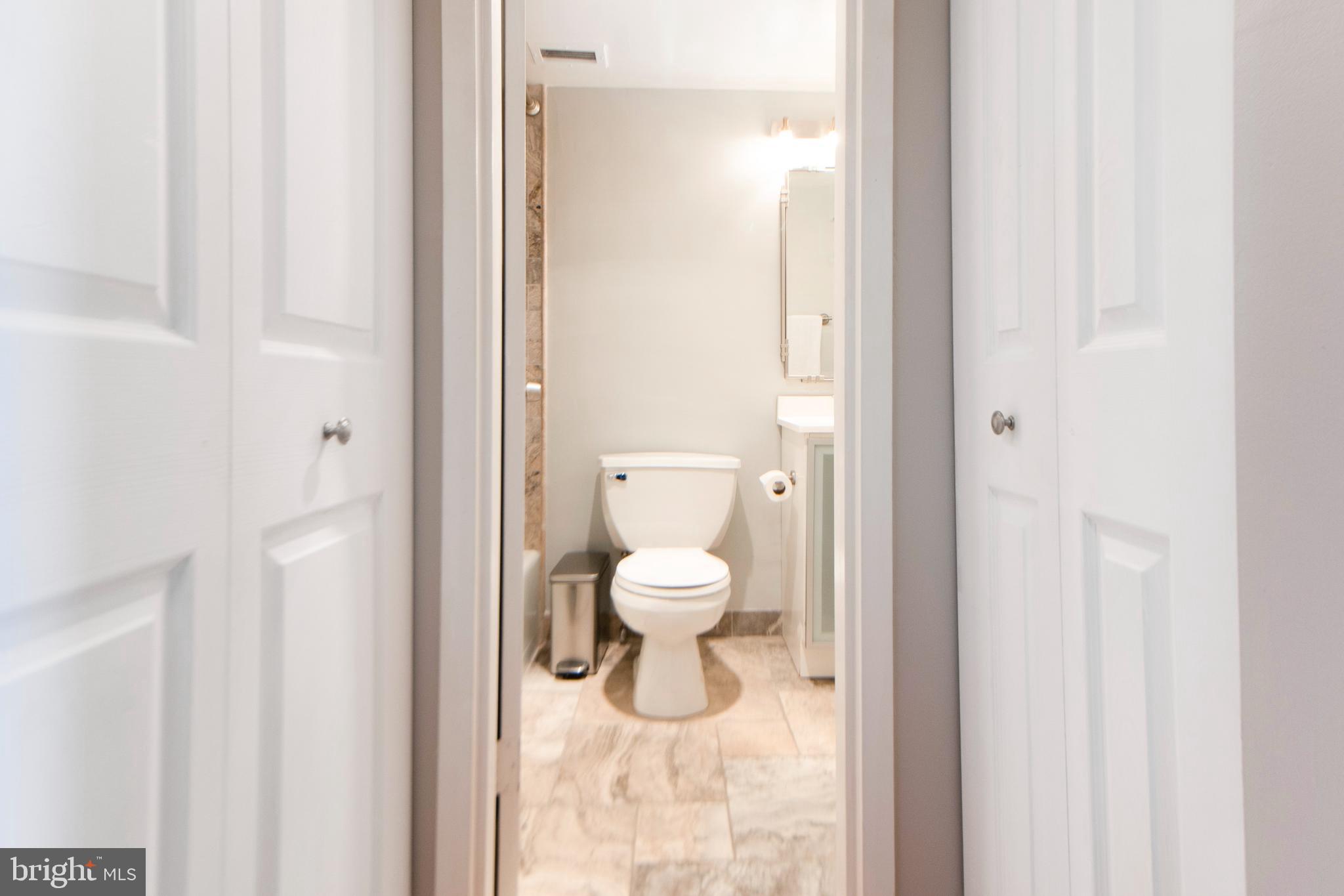 TOWERS IN WESTCHESTER PARK - Residential