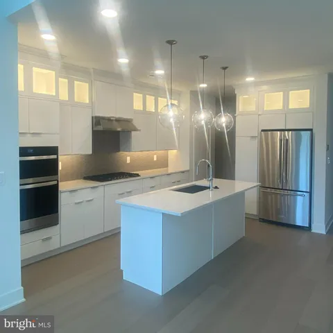 5 Holtz Way, West Windsor, NJ MLS: NJME2076516