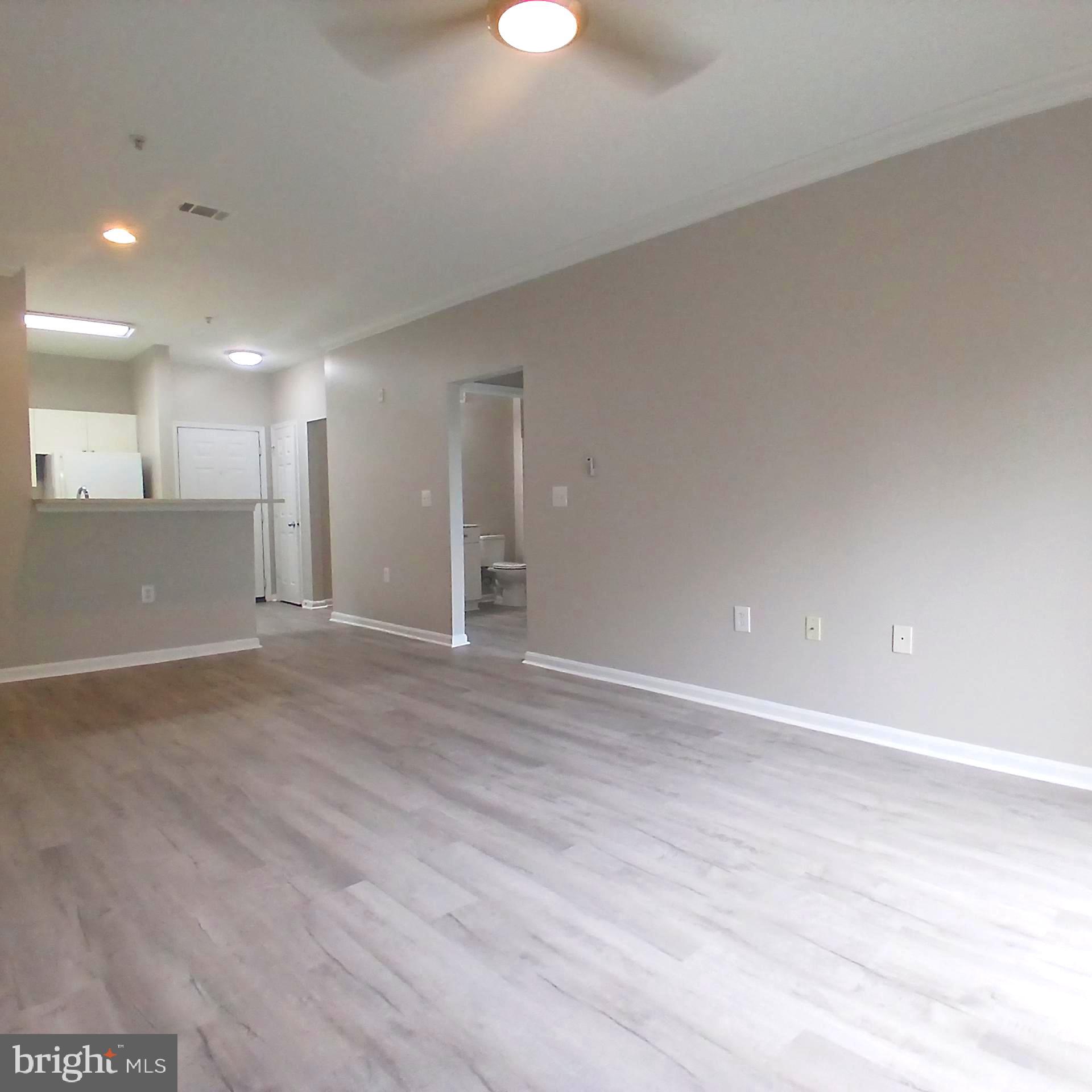 FAIRFAX RIDGE CONDOS - Residential Lease