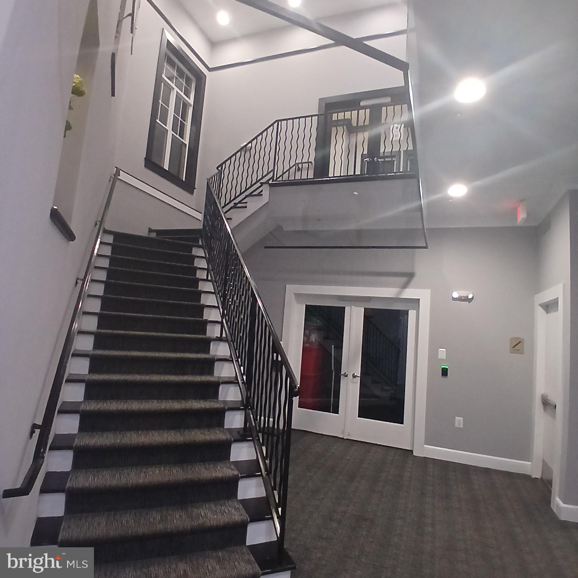 FAIRFAX RIDGE CONDOS - Residential Lease