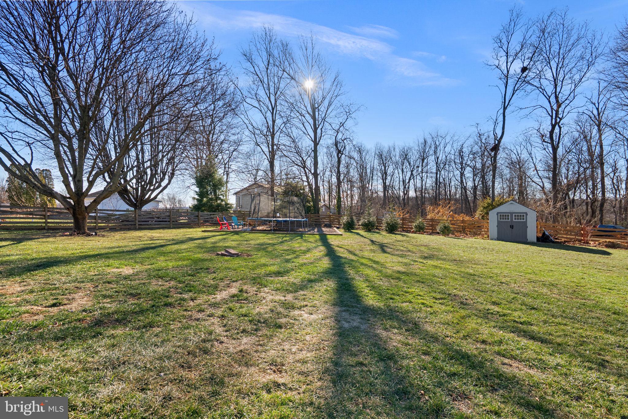 MAPLE CREST - Residential