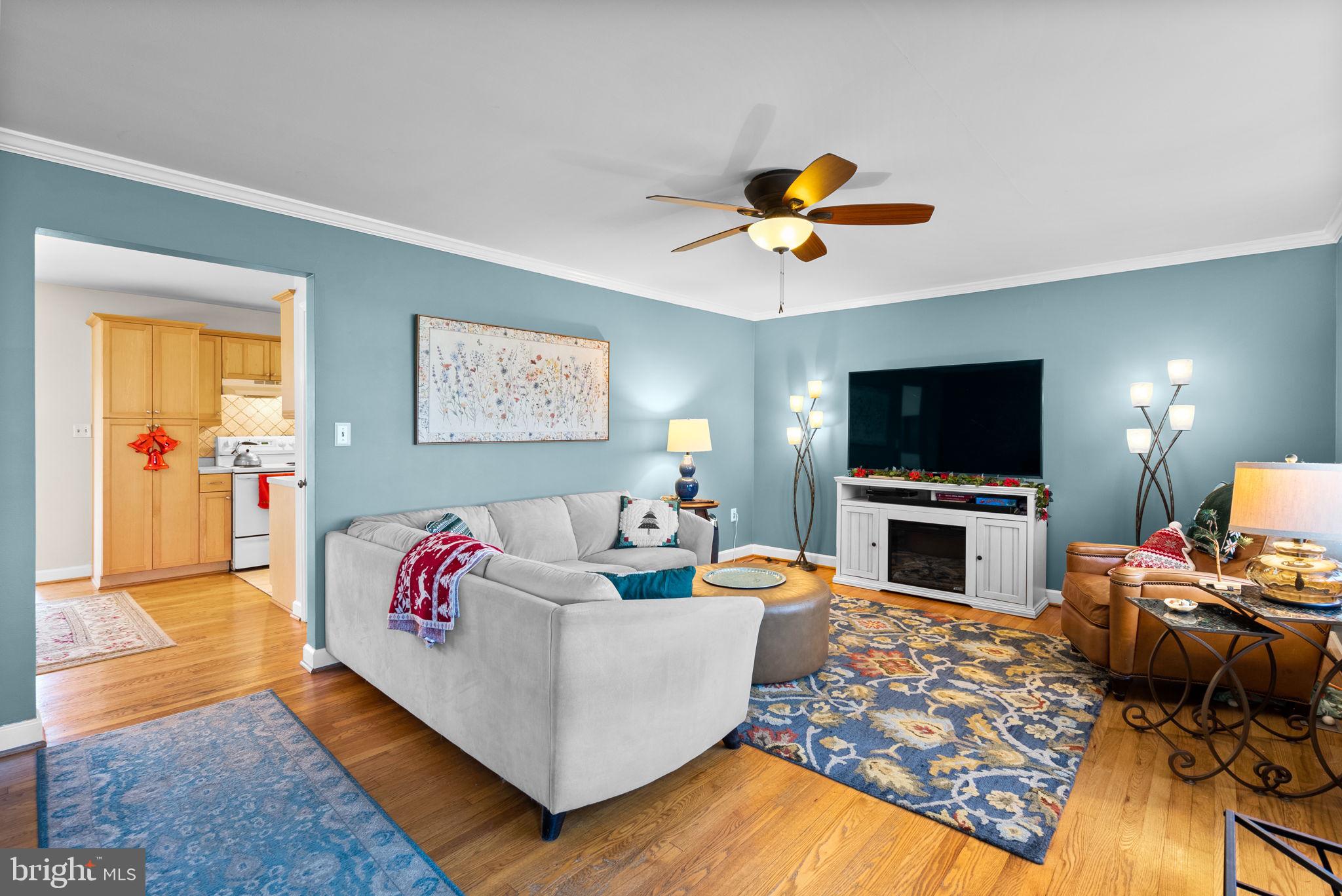 MAPLE CREST - Residential