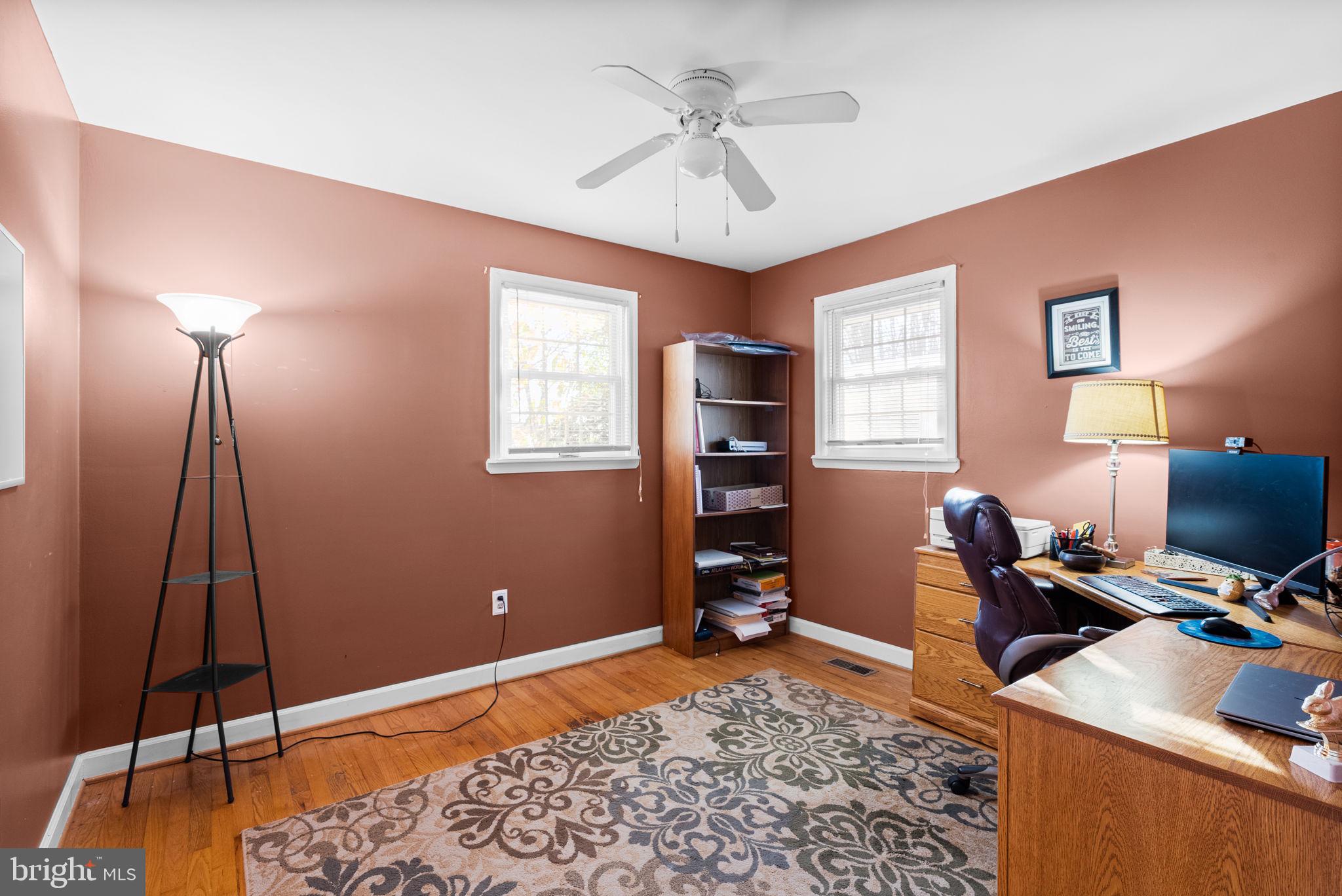 MAPLE CREST - Residential