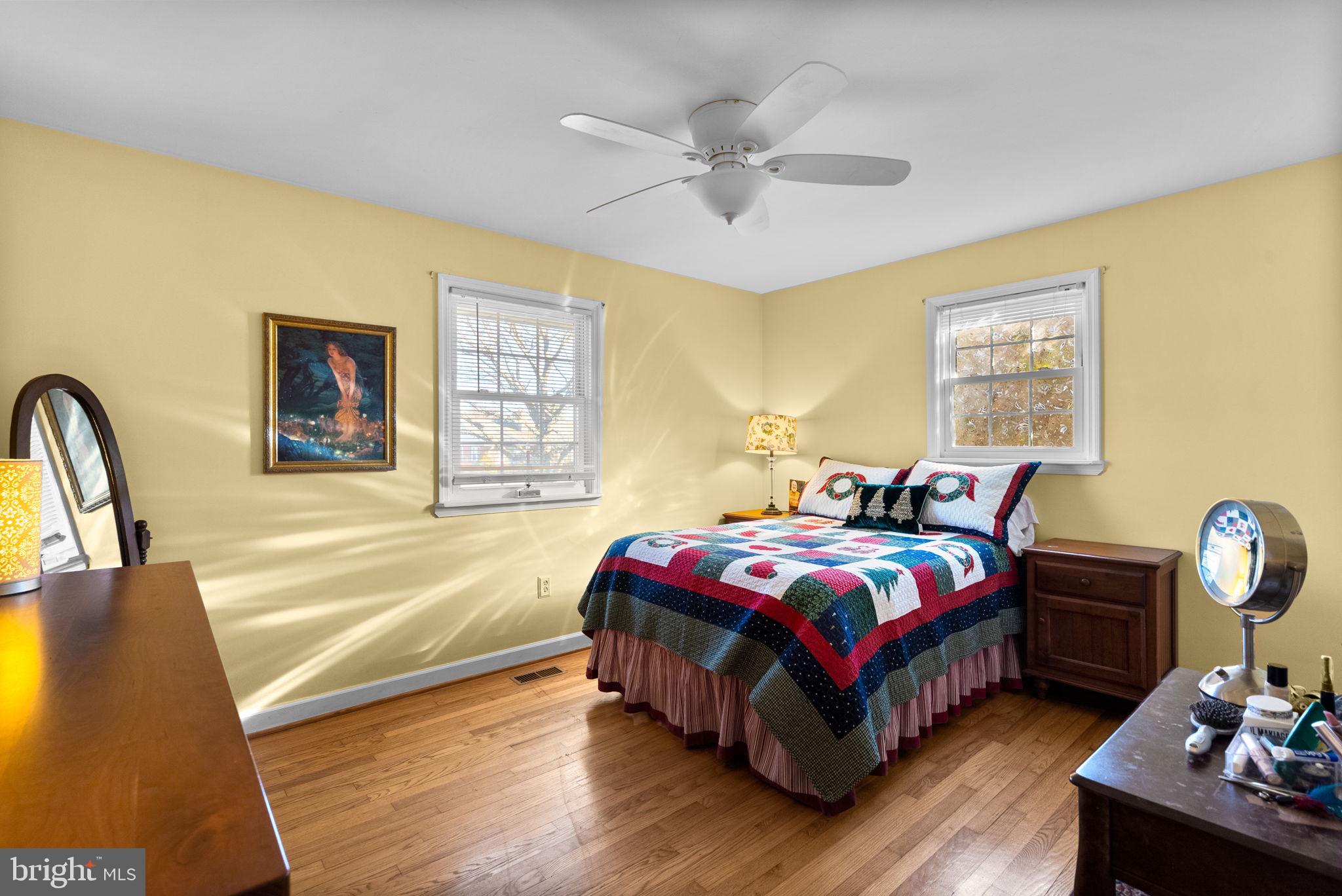 MAPLE CREST - Residential