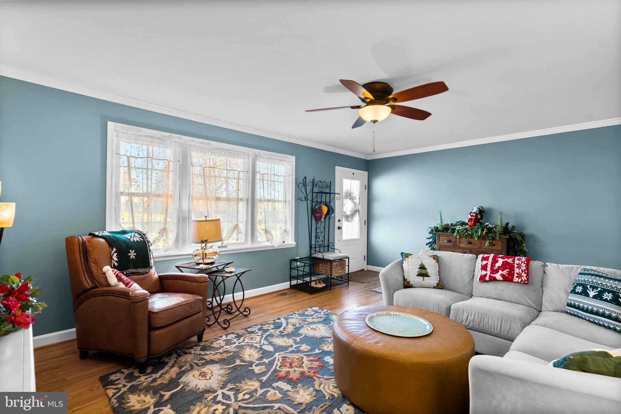 MAPLE CREST - Residential