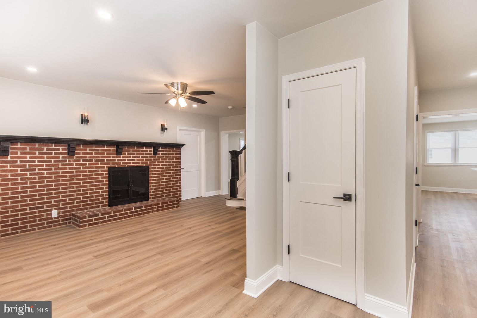 17 KENDALL BOULEVARD