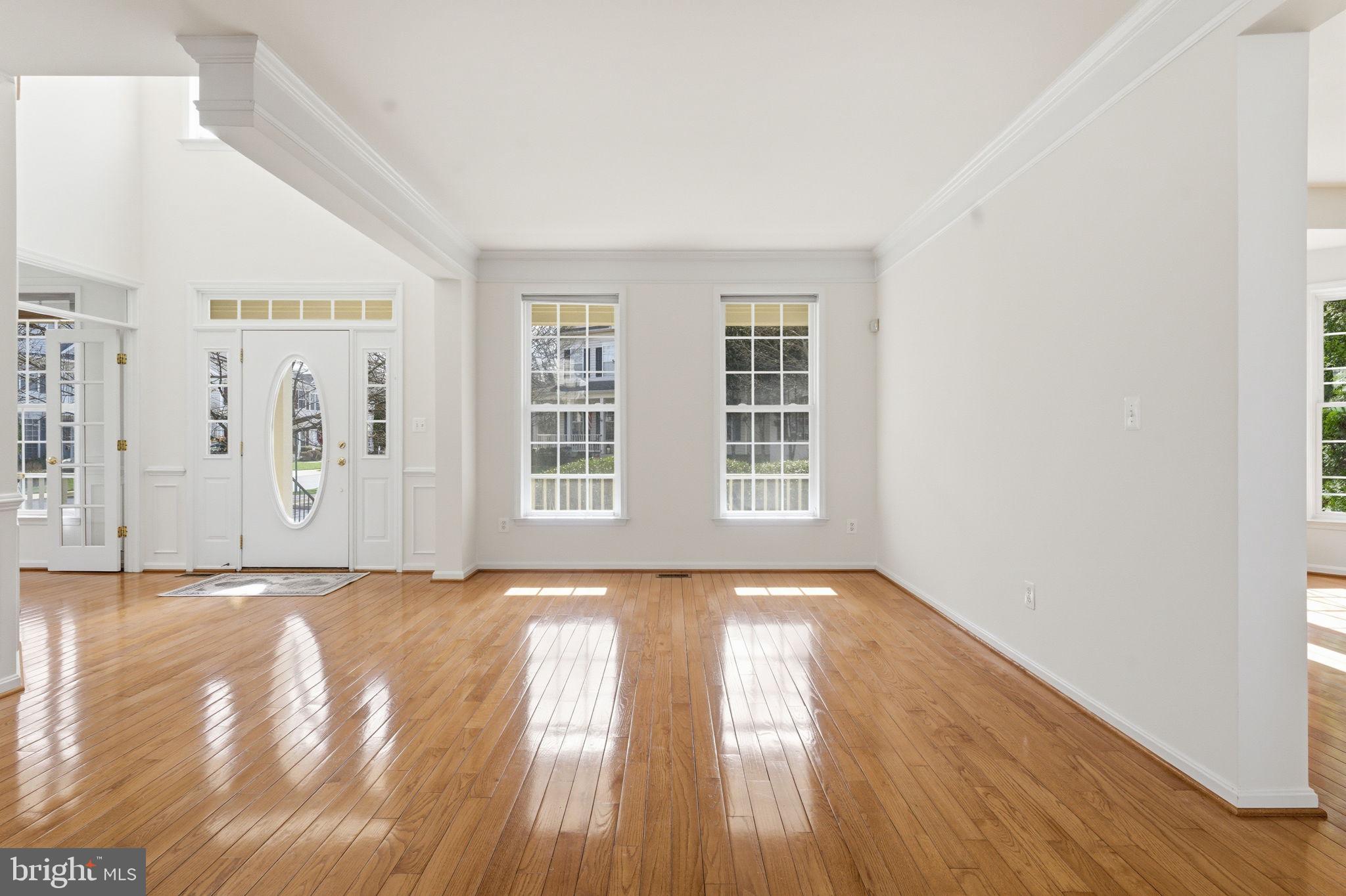 SIGNATURE AT BROADLANDS - Residential