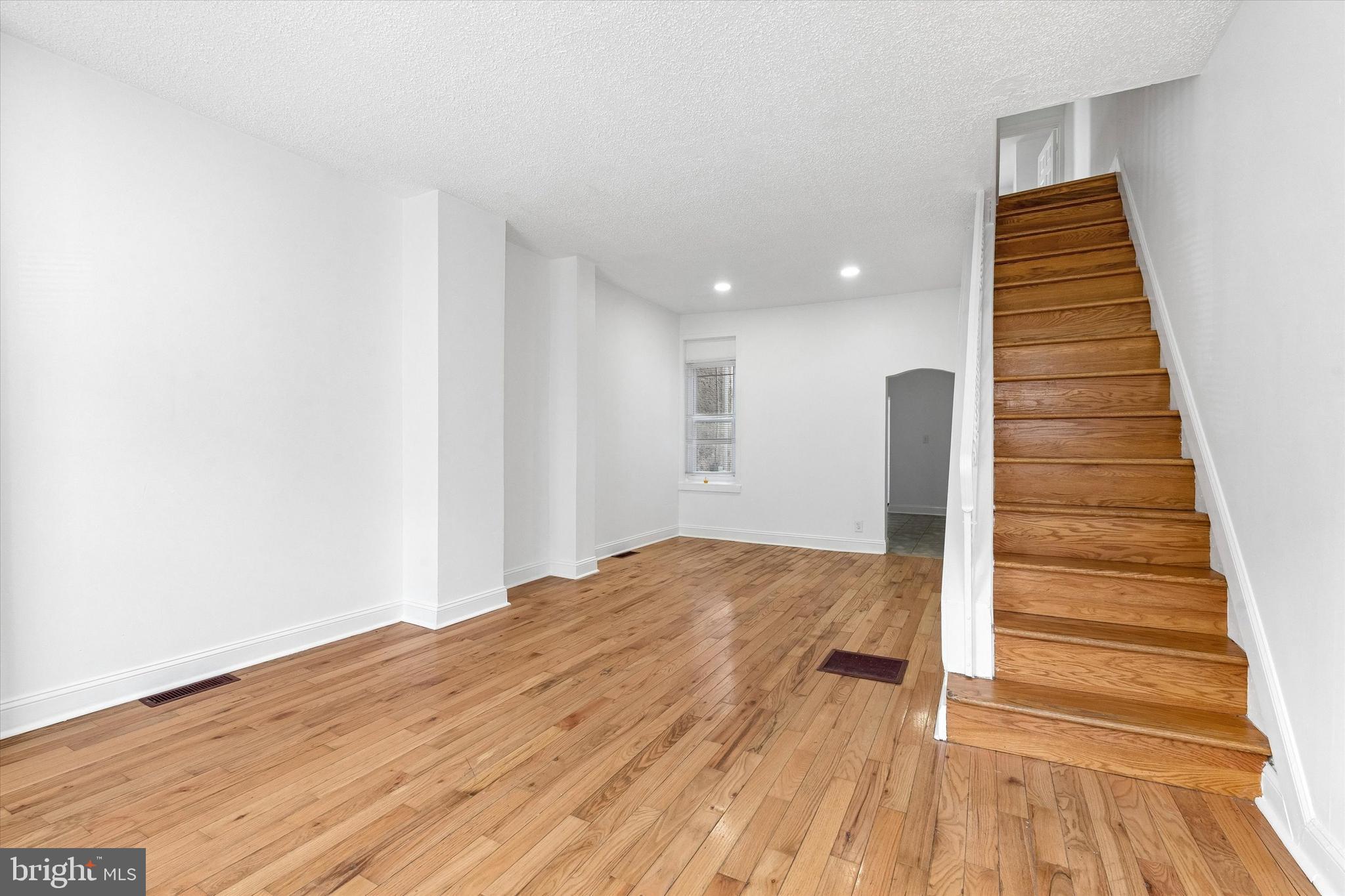 HARROWGATE - Residential