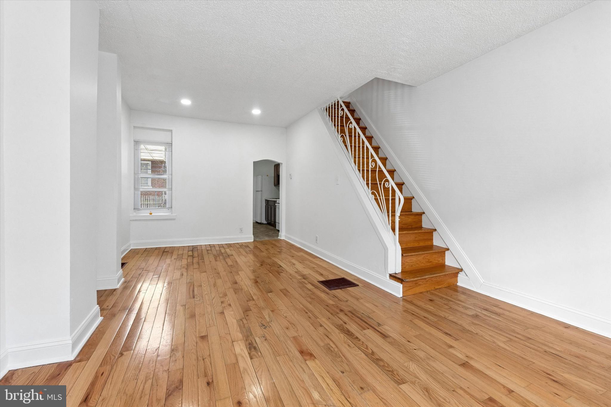 HARROWGATE - Residential