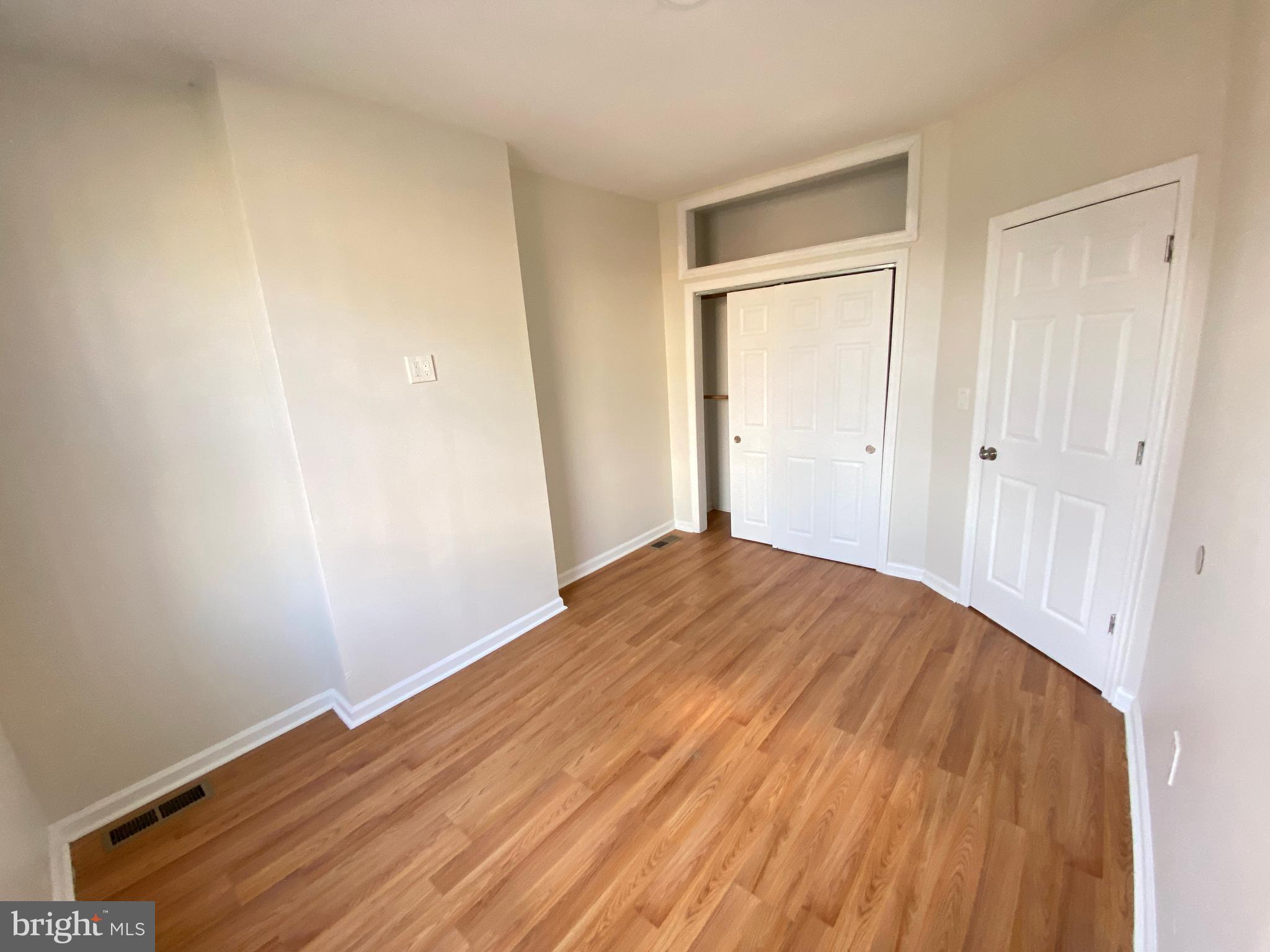 KENSINGTON - Residential