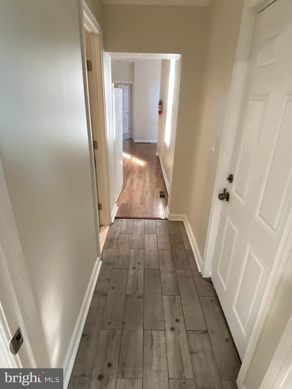 KENSINGTON - Residential