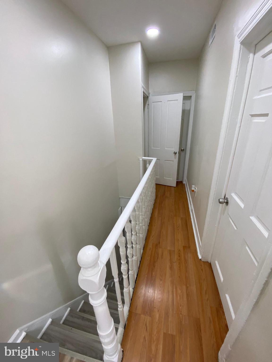 KENSINGTON - Residential