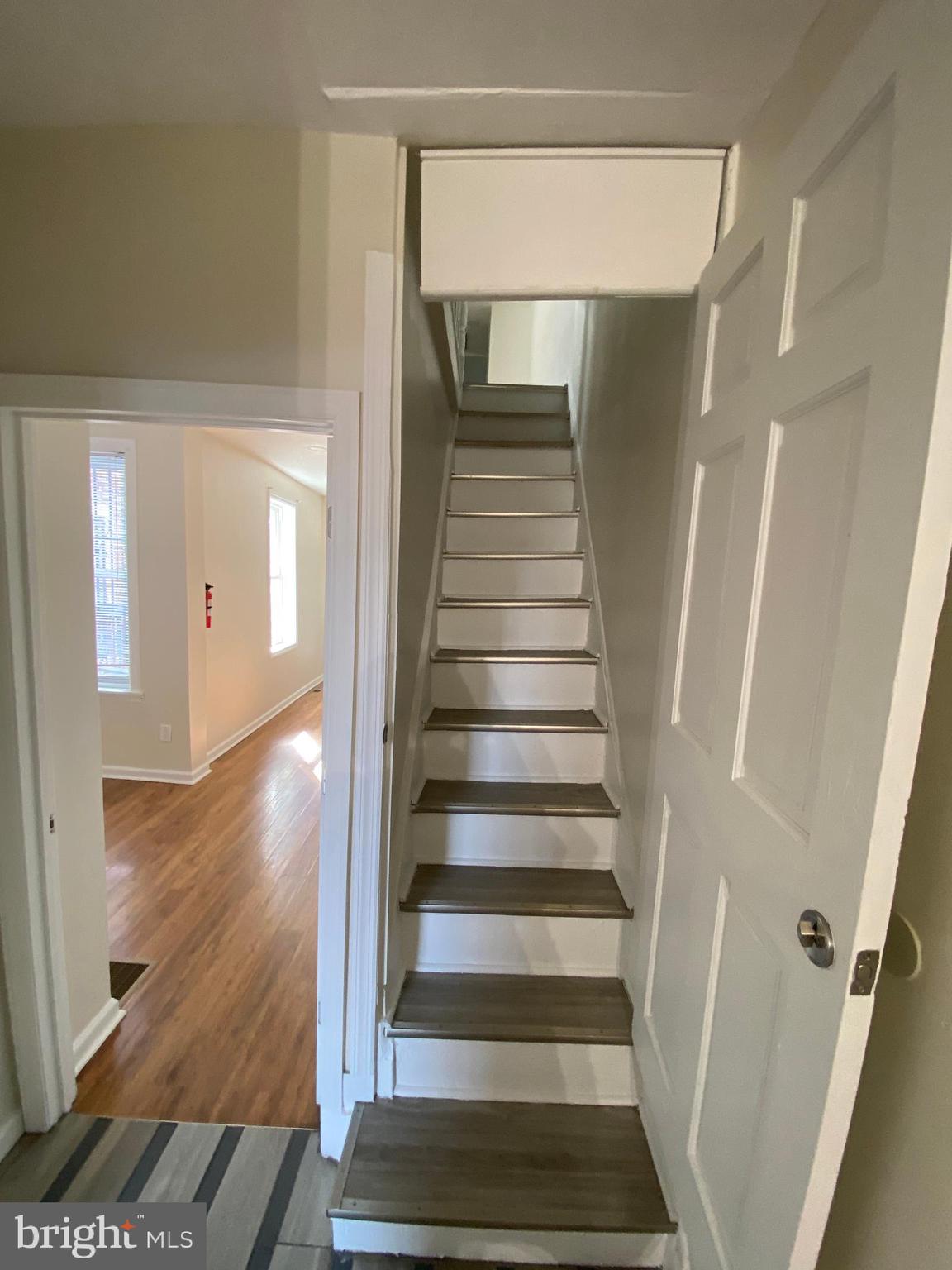 KENSINGTON - Residential