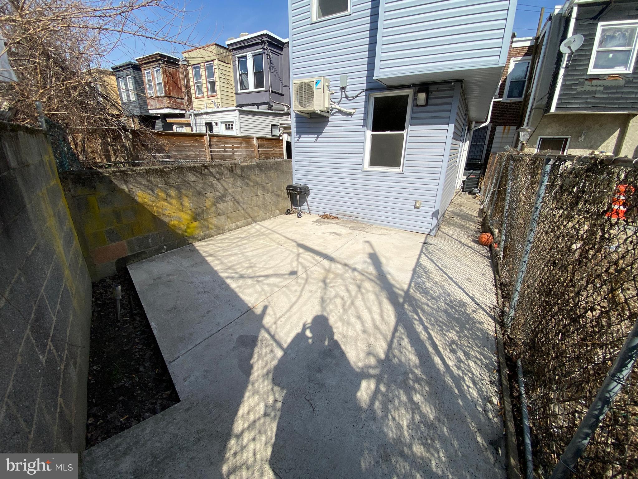 KENSINGTON - Residential