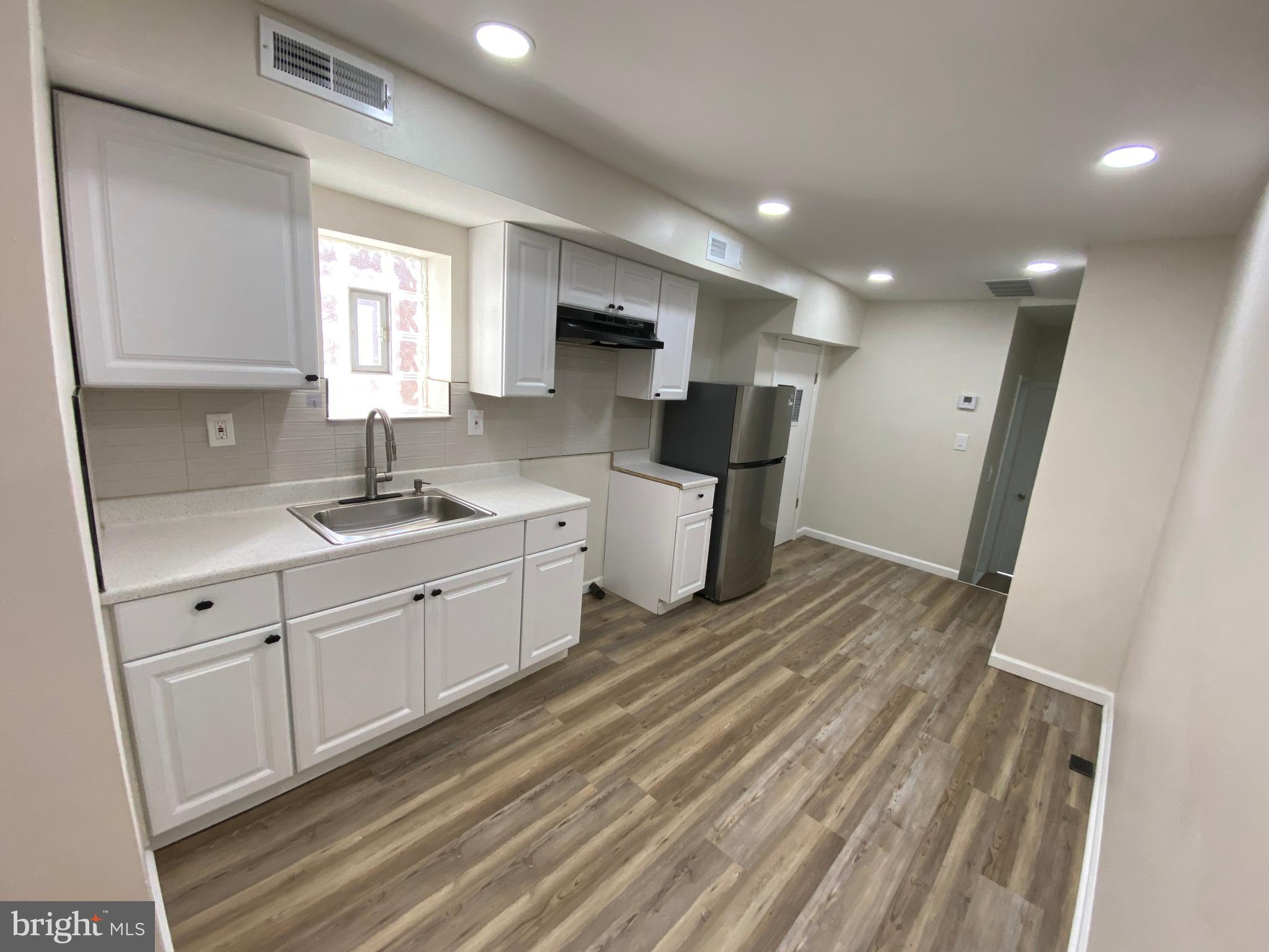 KENSINGTON - Residential