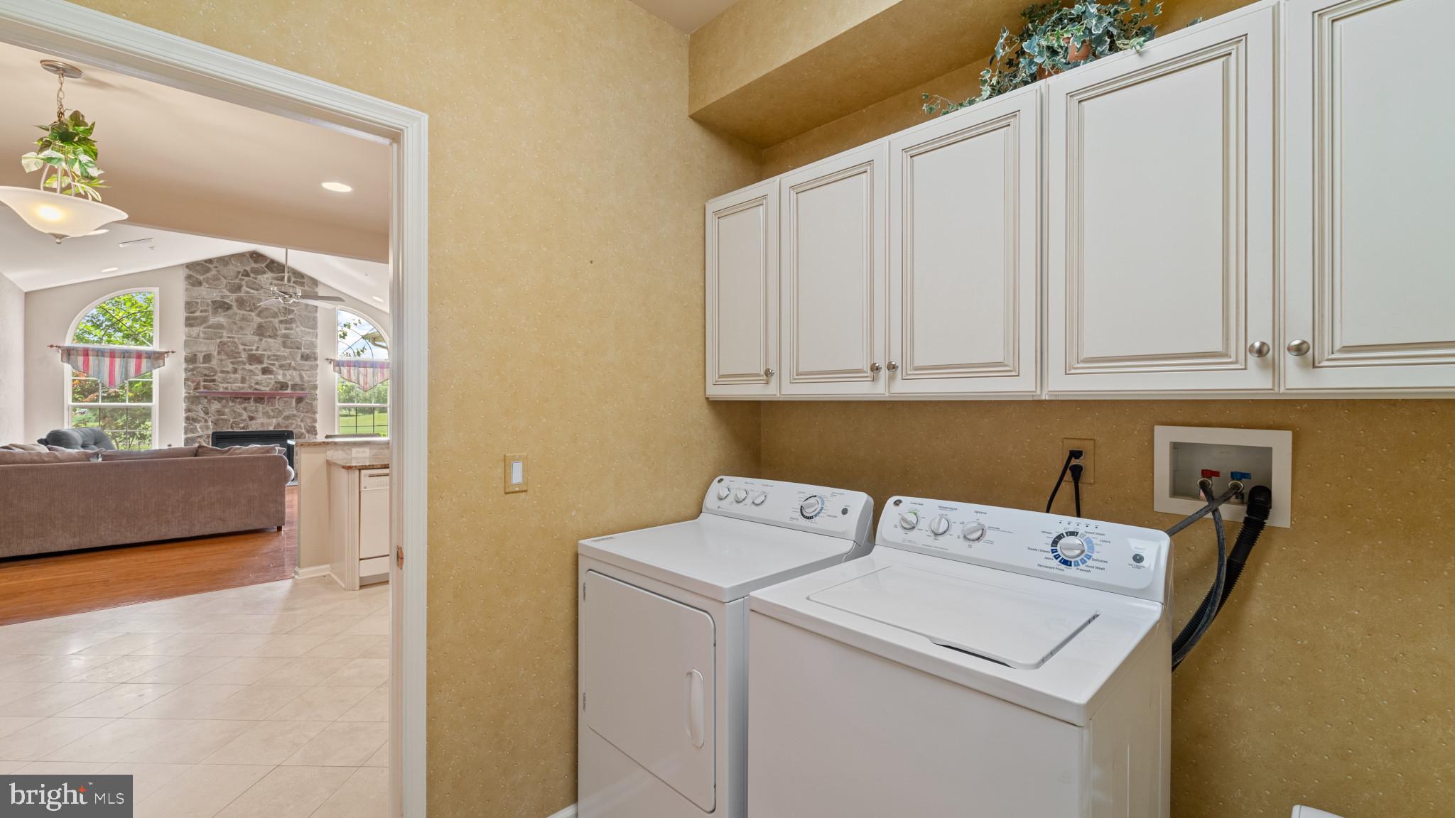 VILLAS AT LINFIELD - Residential