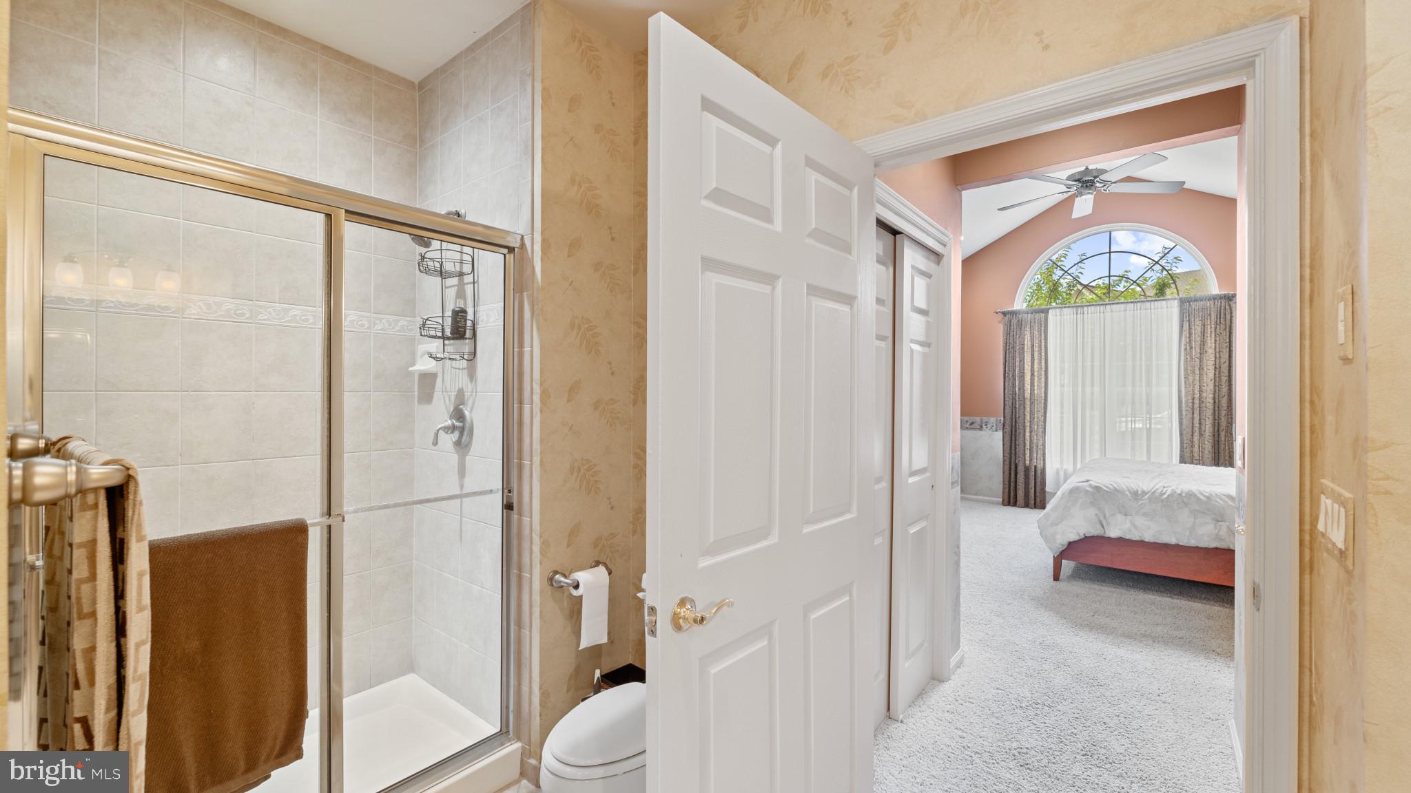 VILLAS AT LINFIELD - Residential