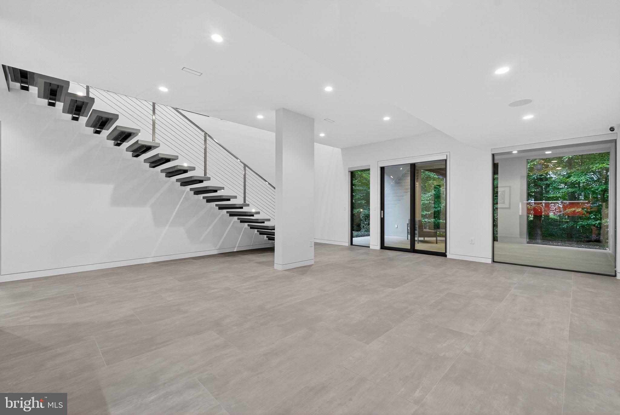 KINGSMILL - Residential