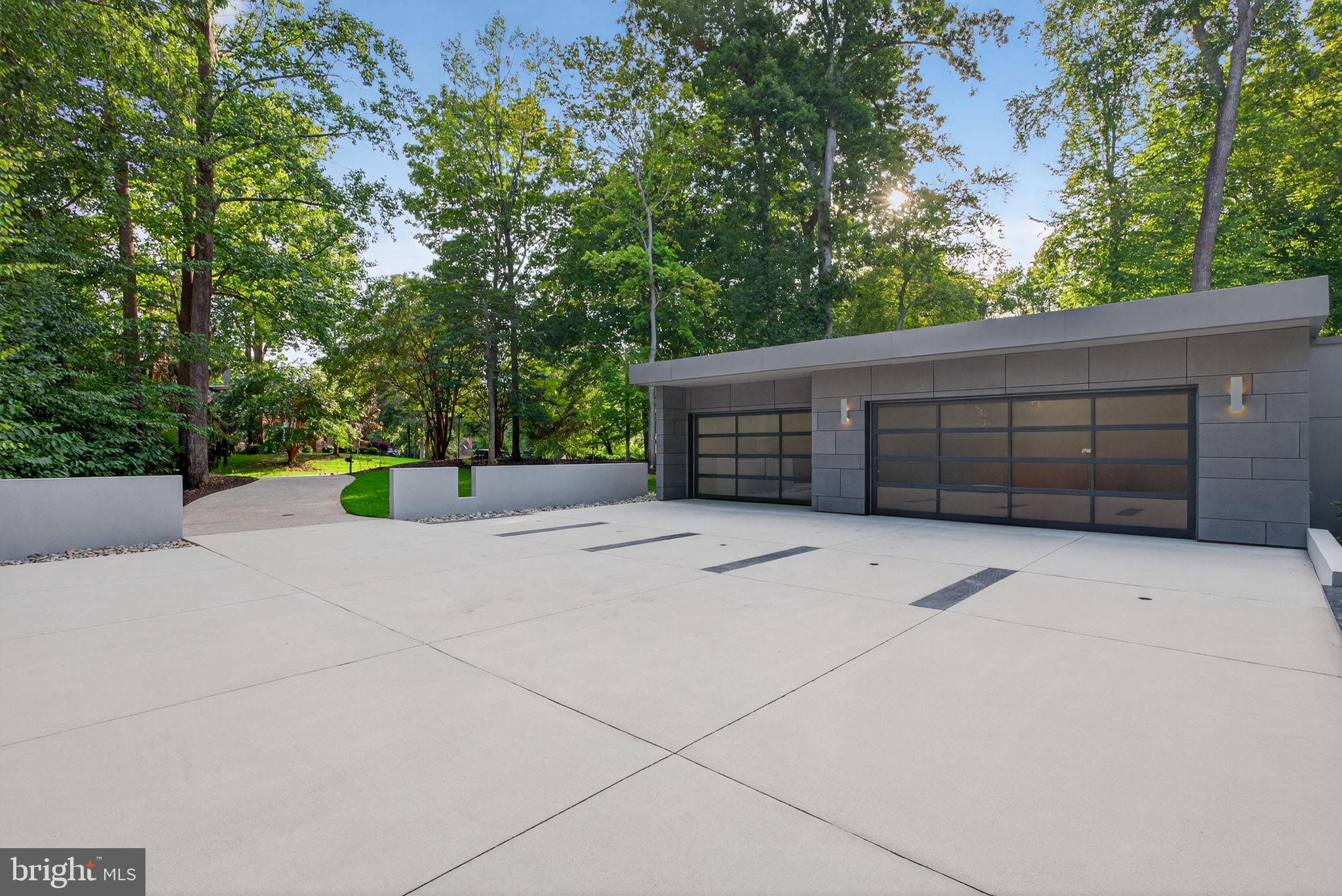 KINGSMILL - Residential