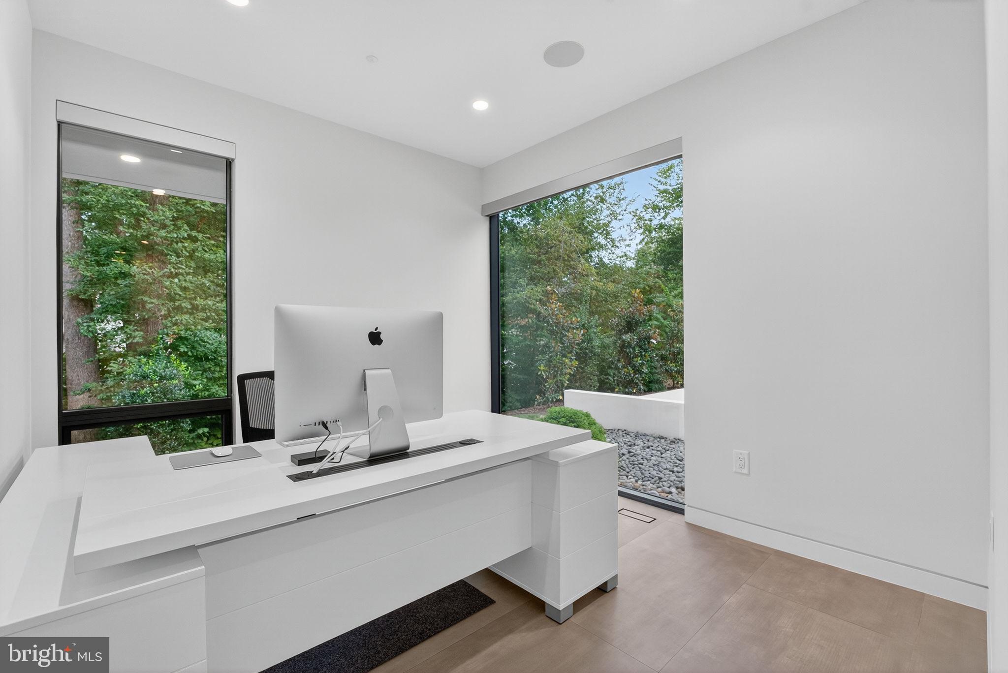 KINGSMILL - Residential