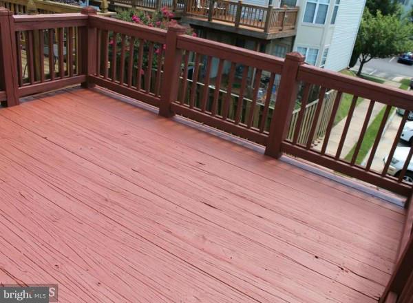 FAIR LAKES LAND BAY - Residential