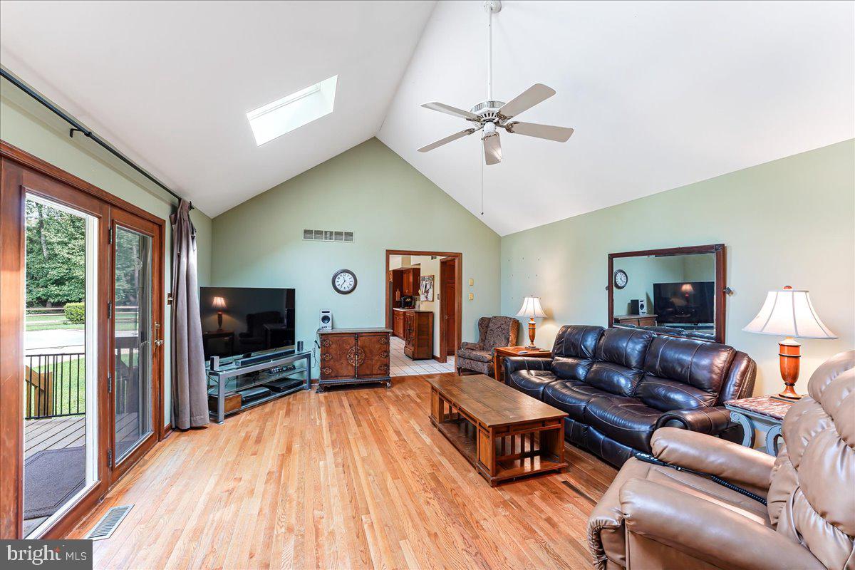 MOUNT ALVERNO - Residential