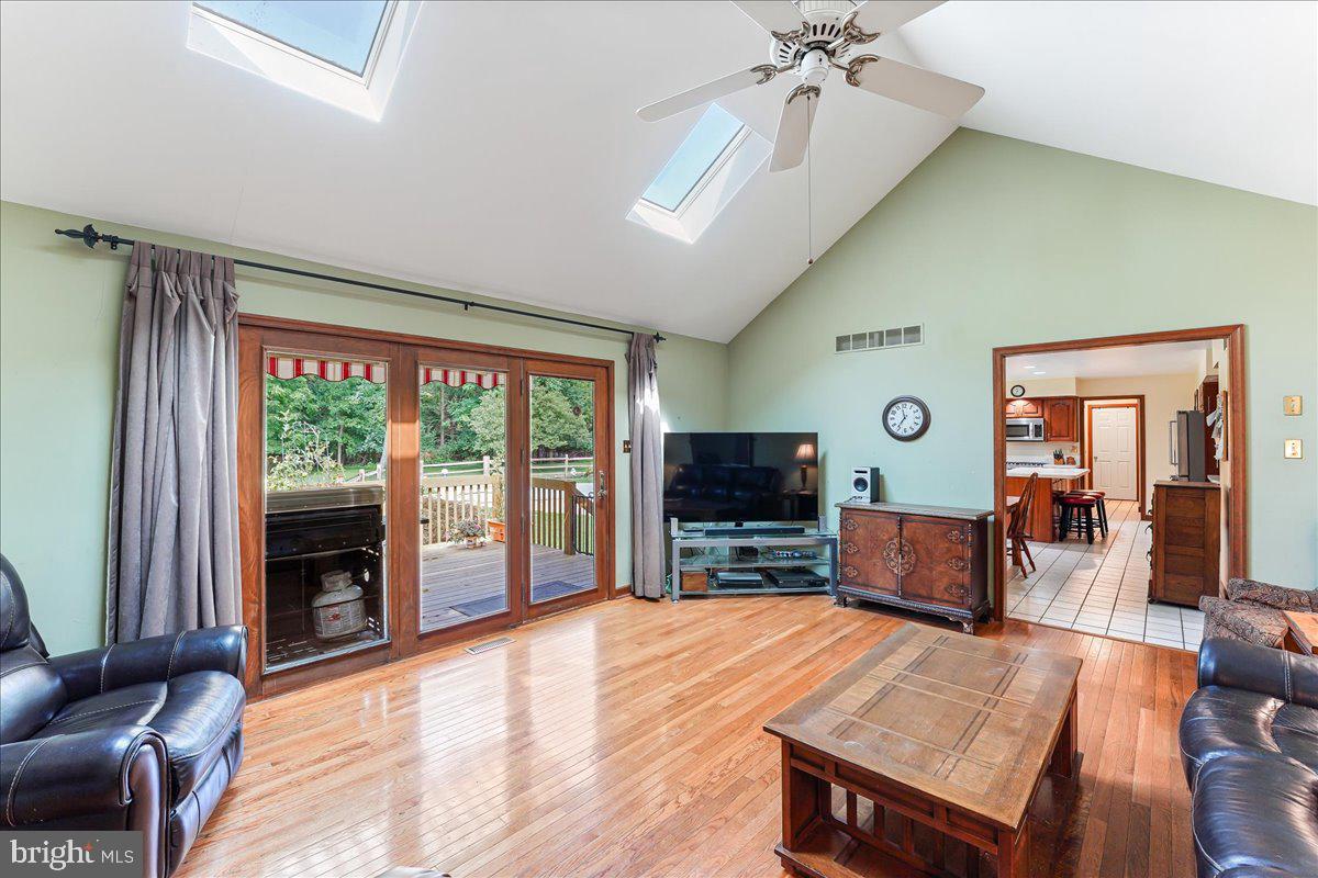 MOUNT ALVERNO - Residential