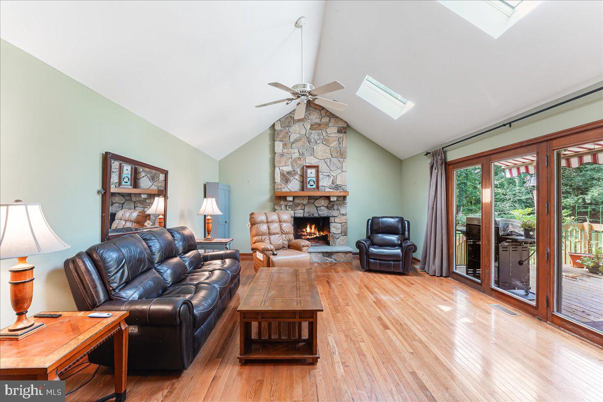 MOUNT ALVERNO - Residential