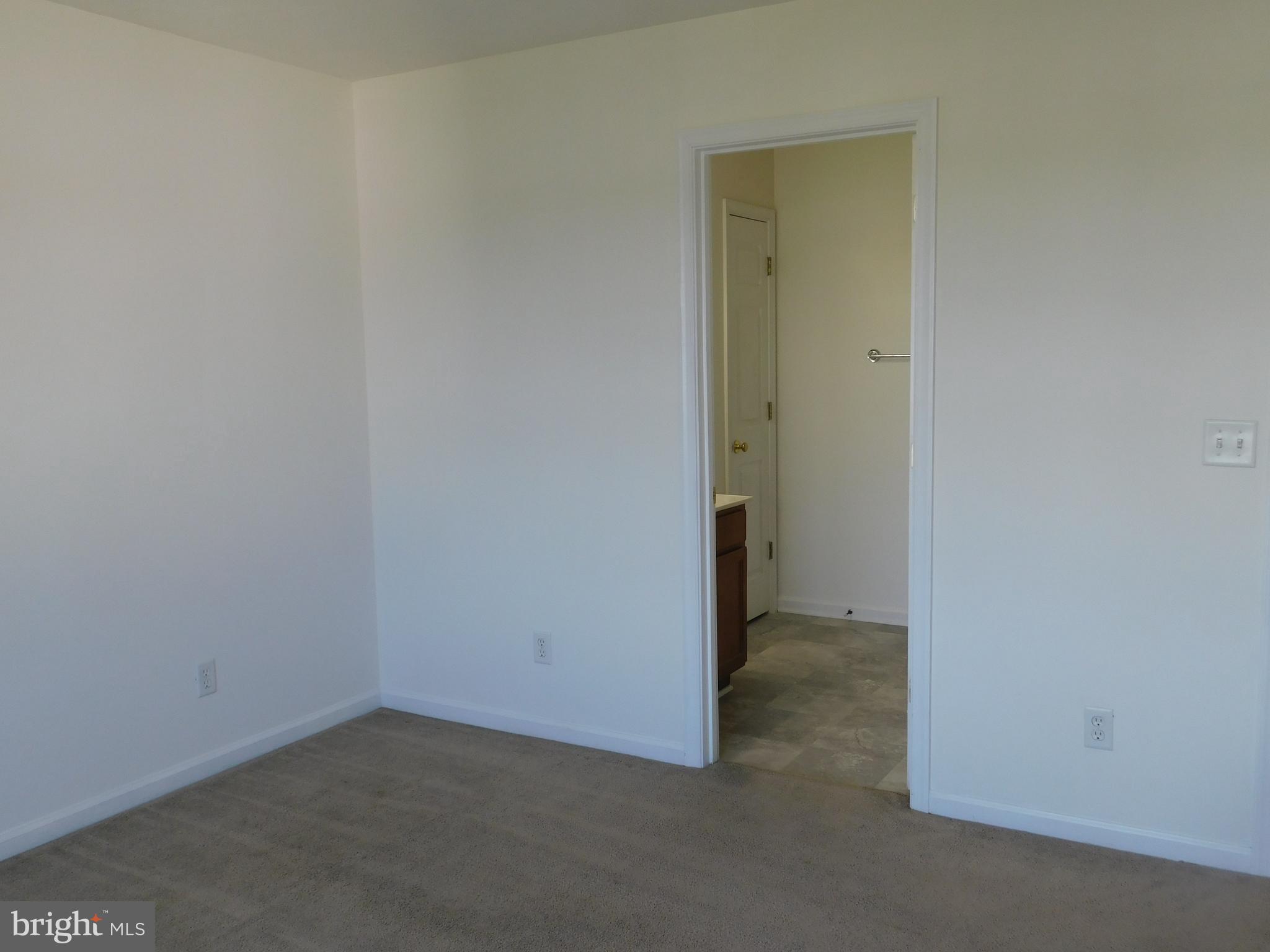 WINDSTONE TOWNHOMES - Residential Lease