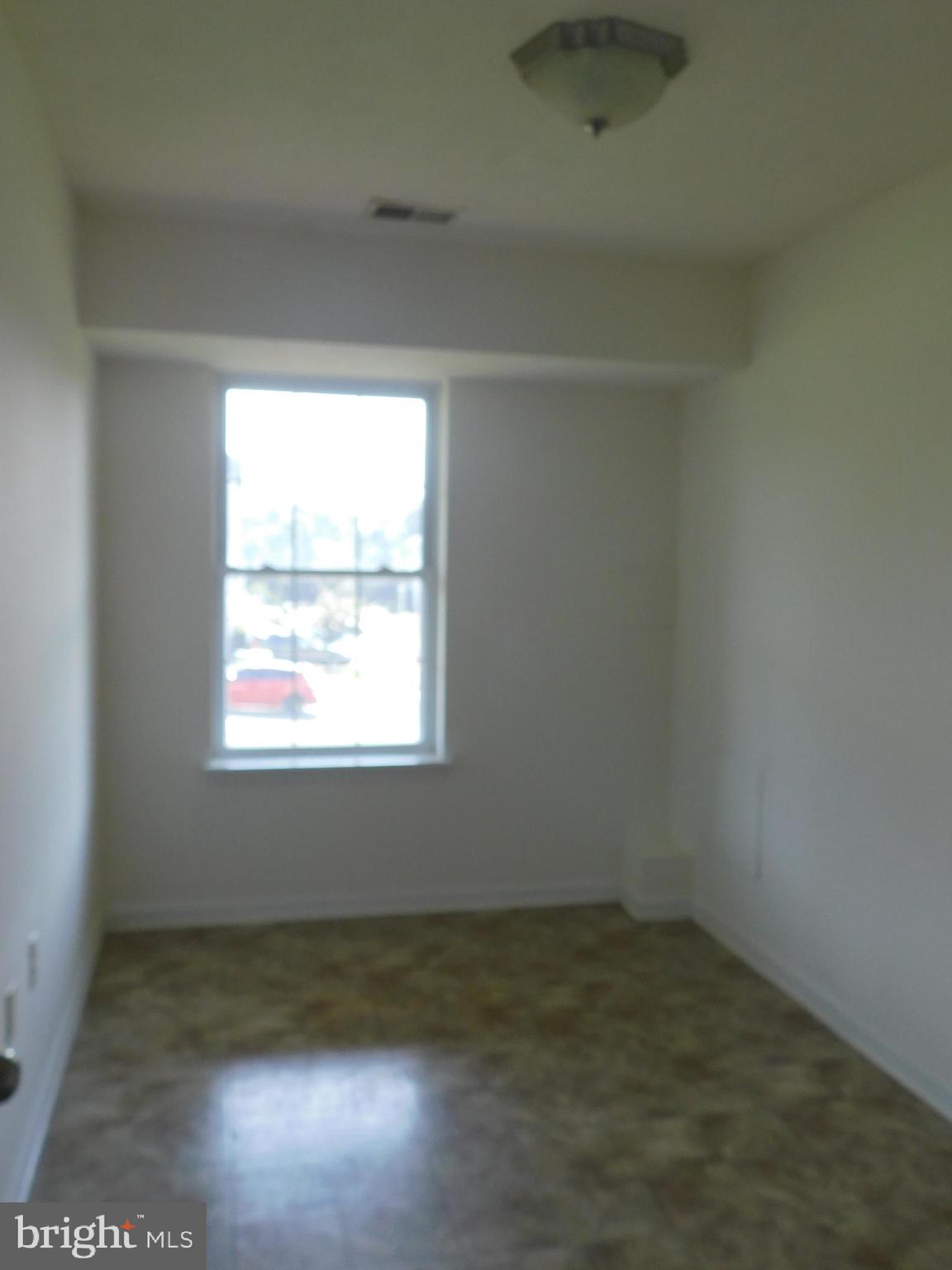 WINDSTONE TOWNHOMES - Residential Lease