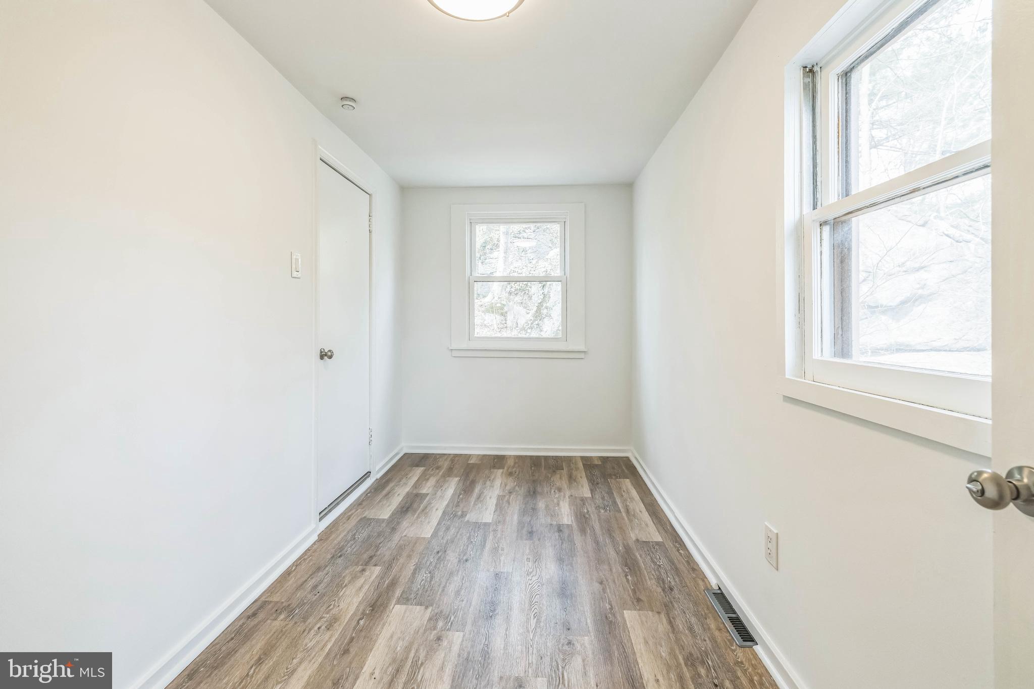 GREEN LANE - Residential Lease