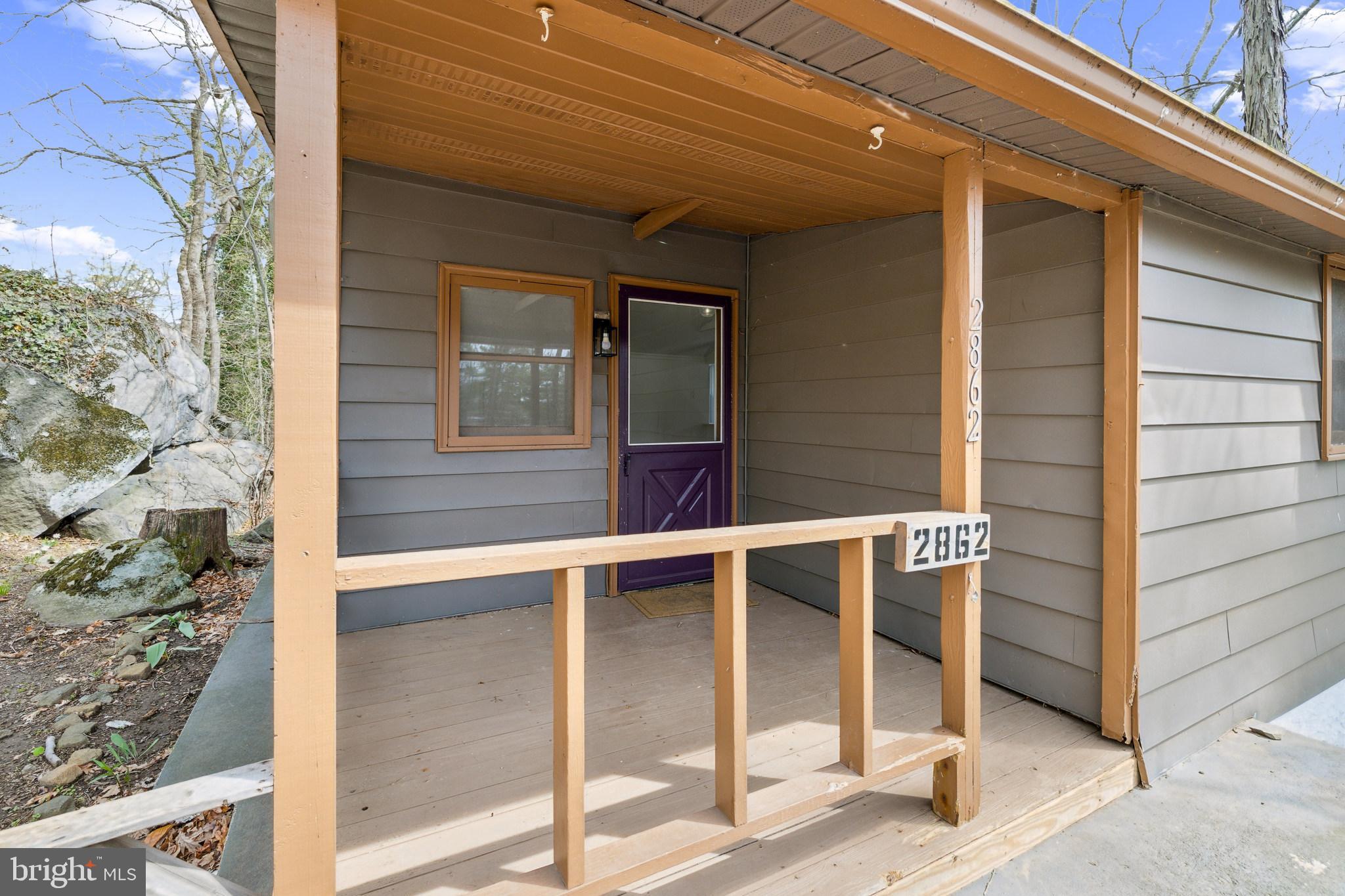 GREEN LANE - Residential Lease