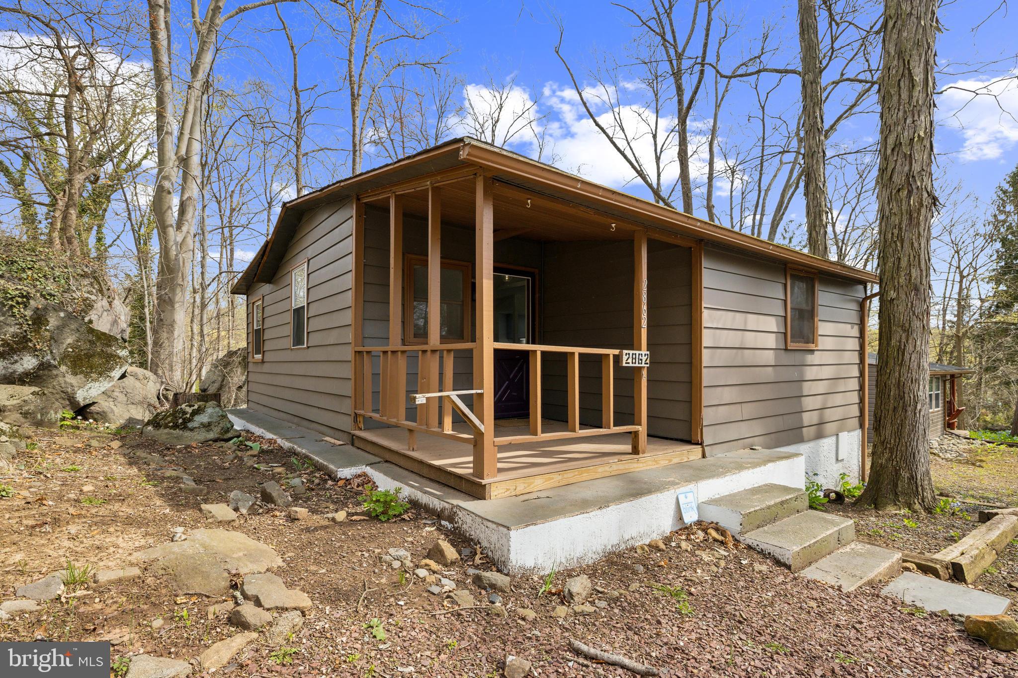 GREEN LANE - Residential Lease