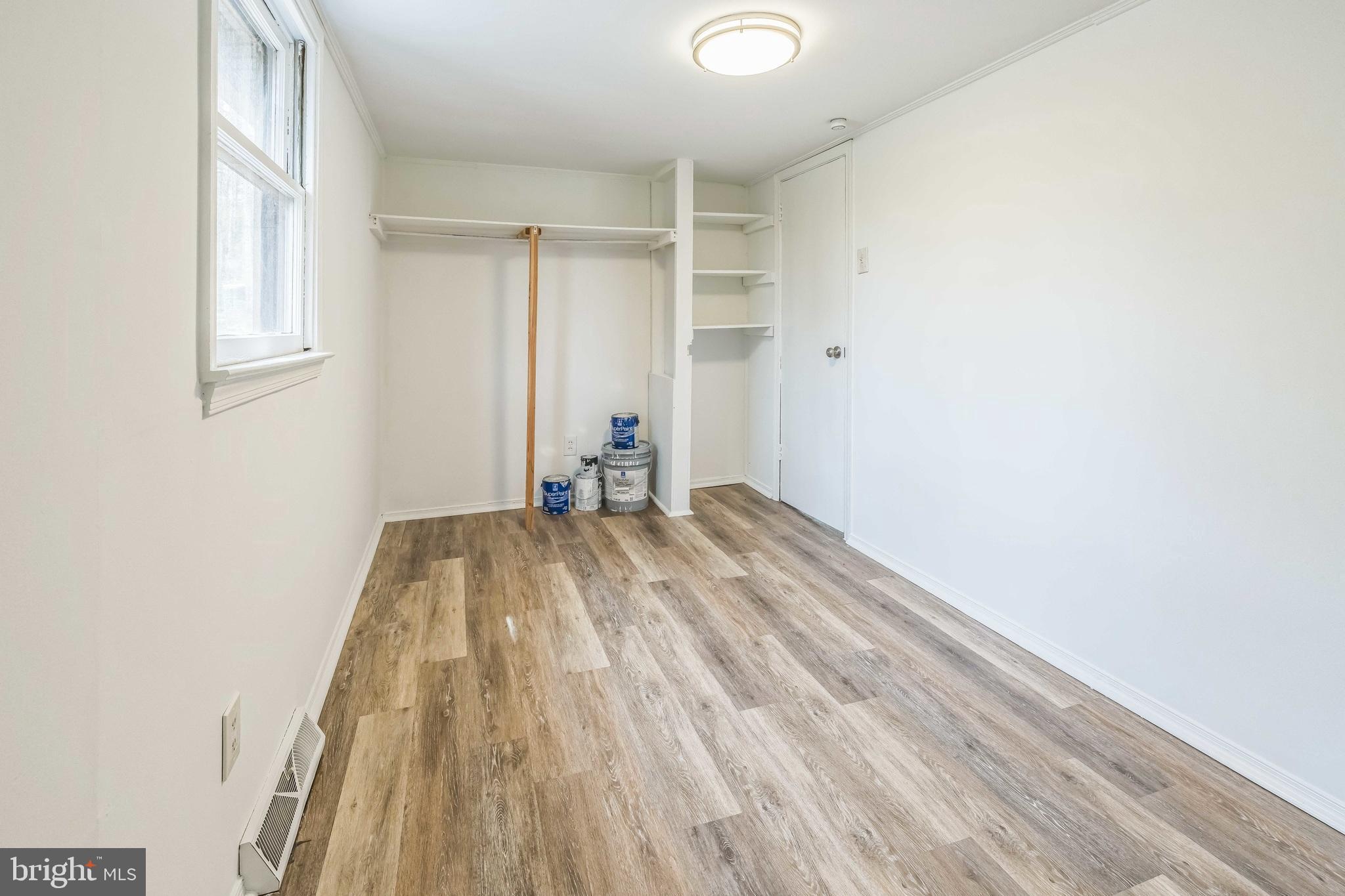 GREEN LANE - Residential Lease