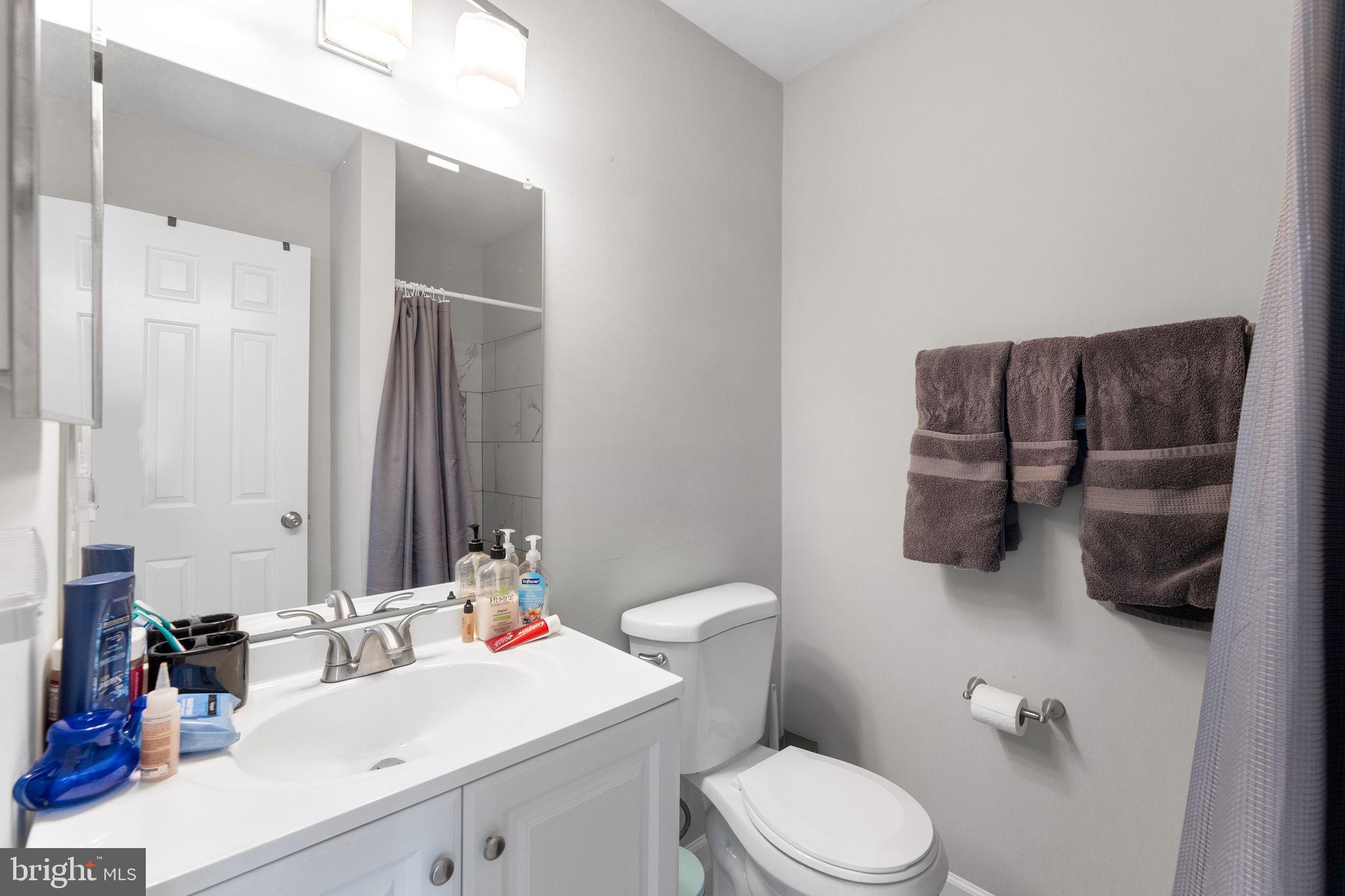 LEEDS SQUARE - Residential