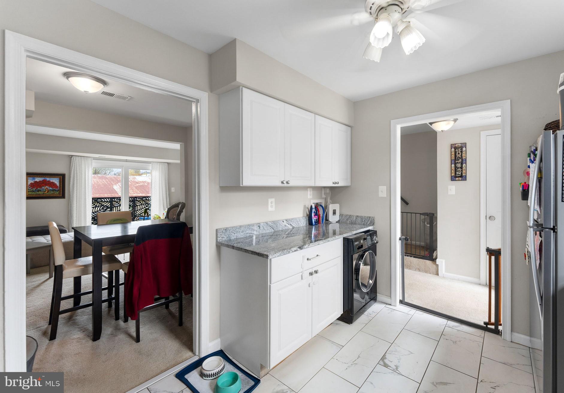 LEEDS SQUARE - Residential