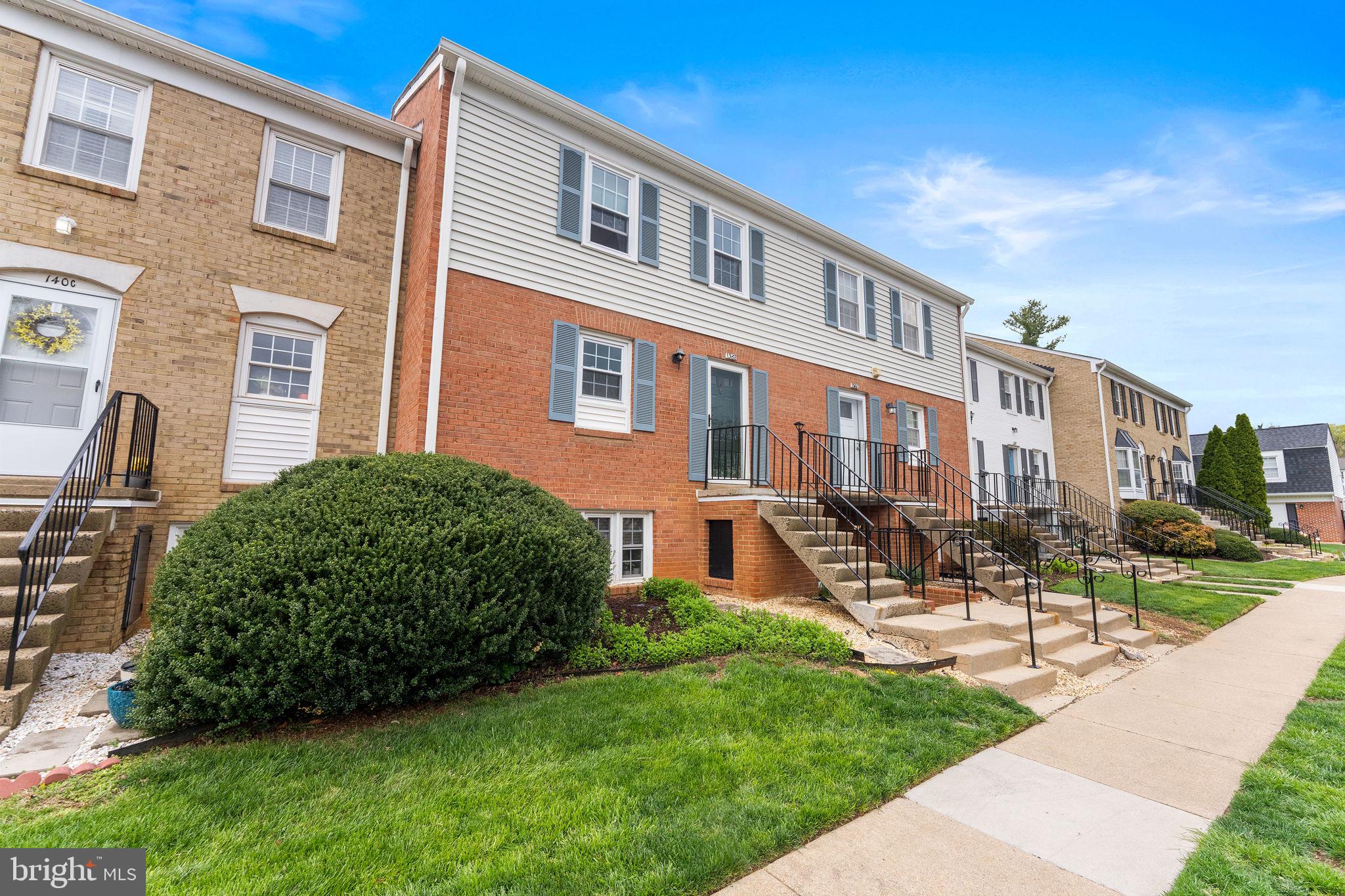 LEEDS SQUARE - Residential