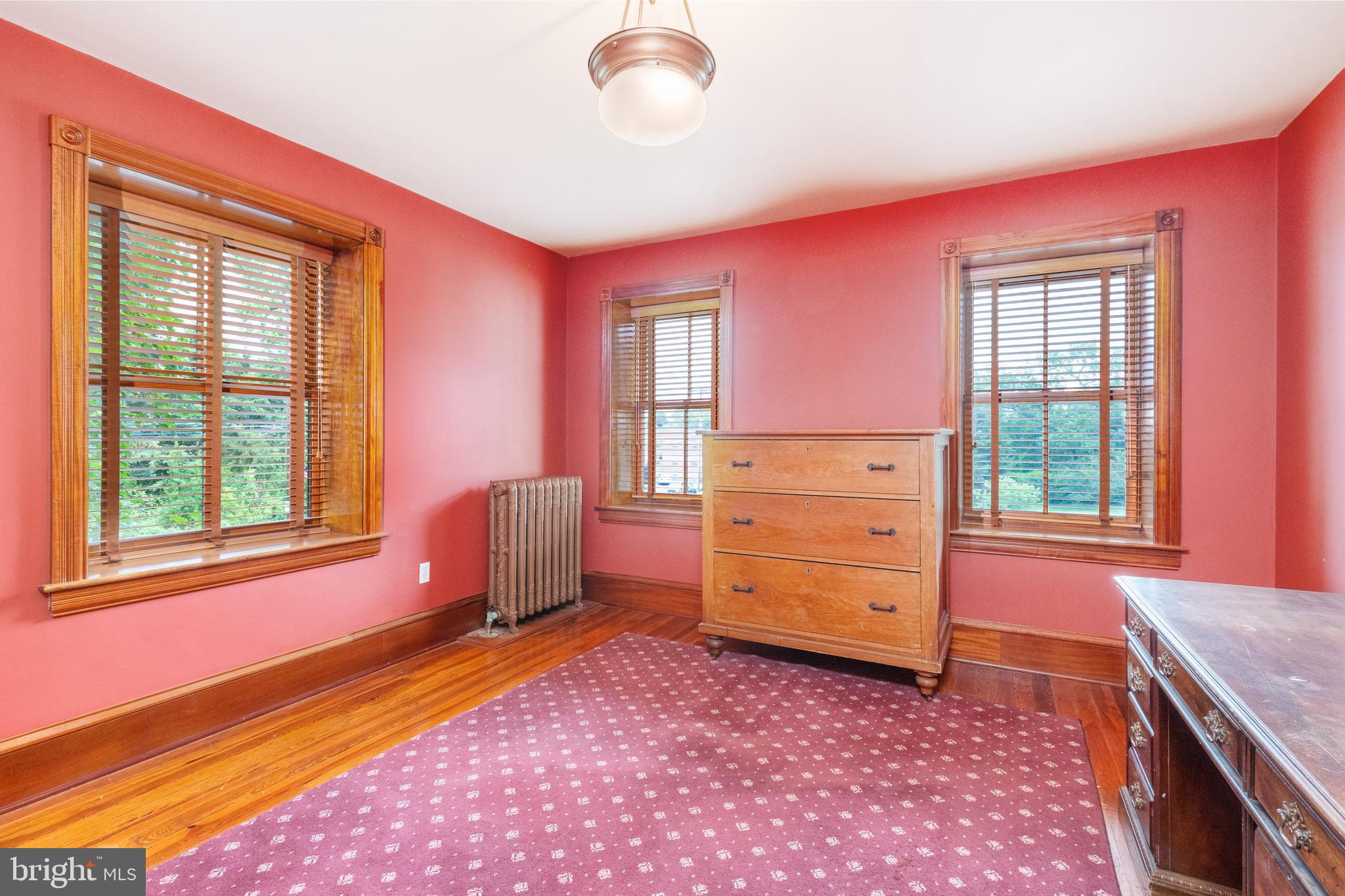 FOX CHASE - Residential