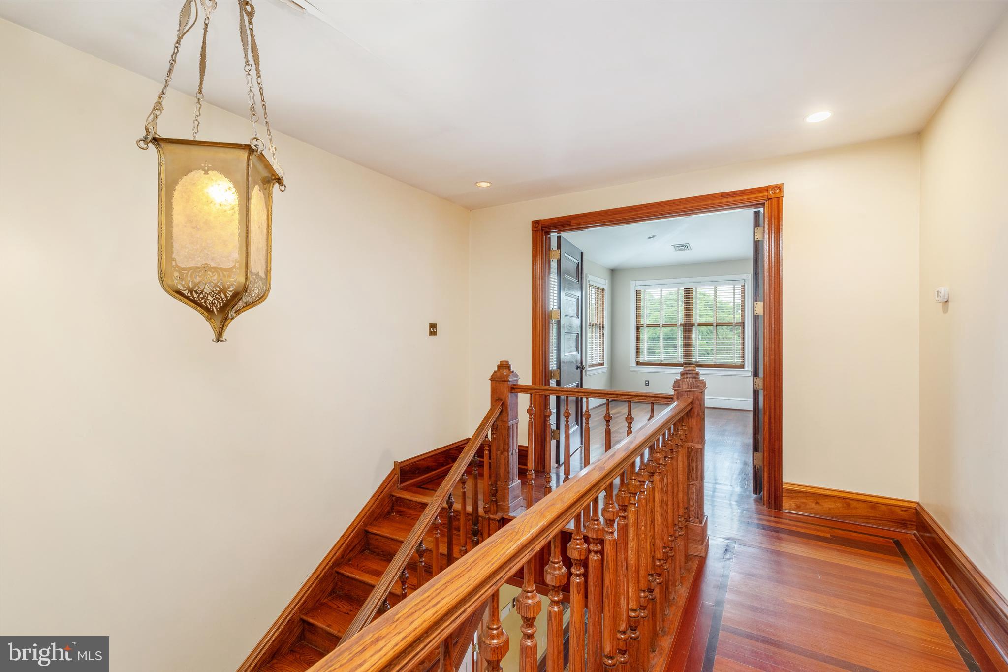 FOX CHASE - Residential