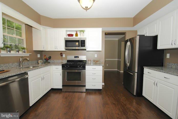 CHAPEL VILLAGE - Residential