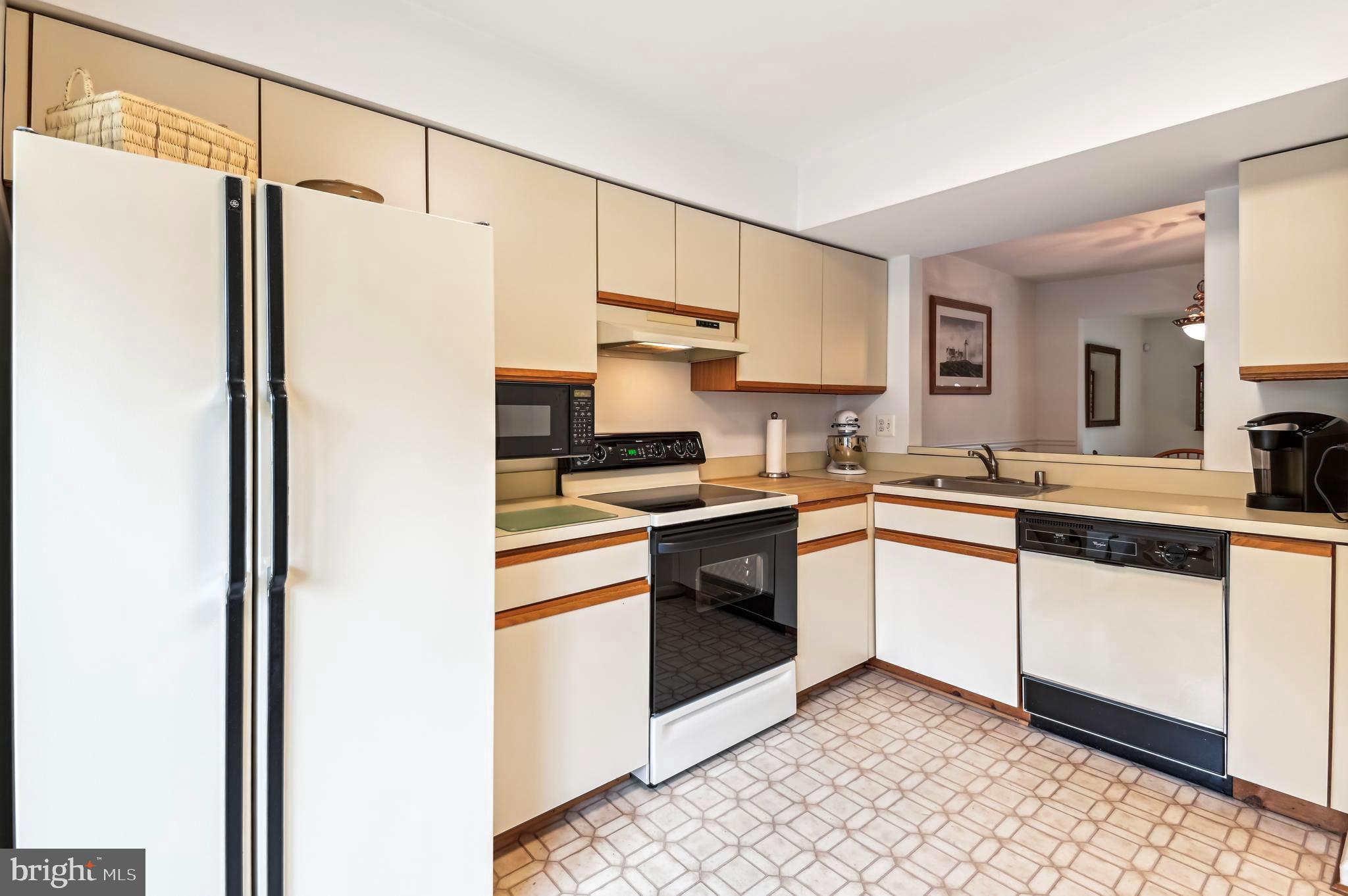 ASPENWOOD - Residential