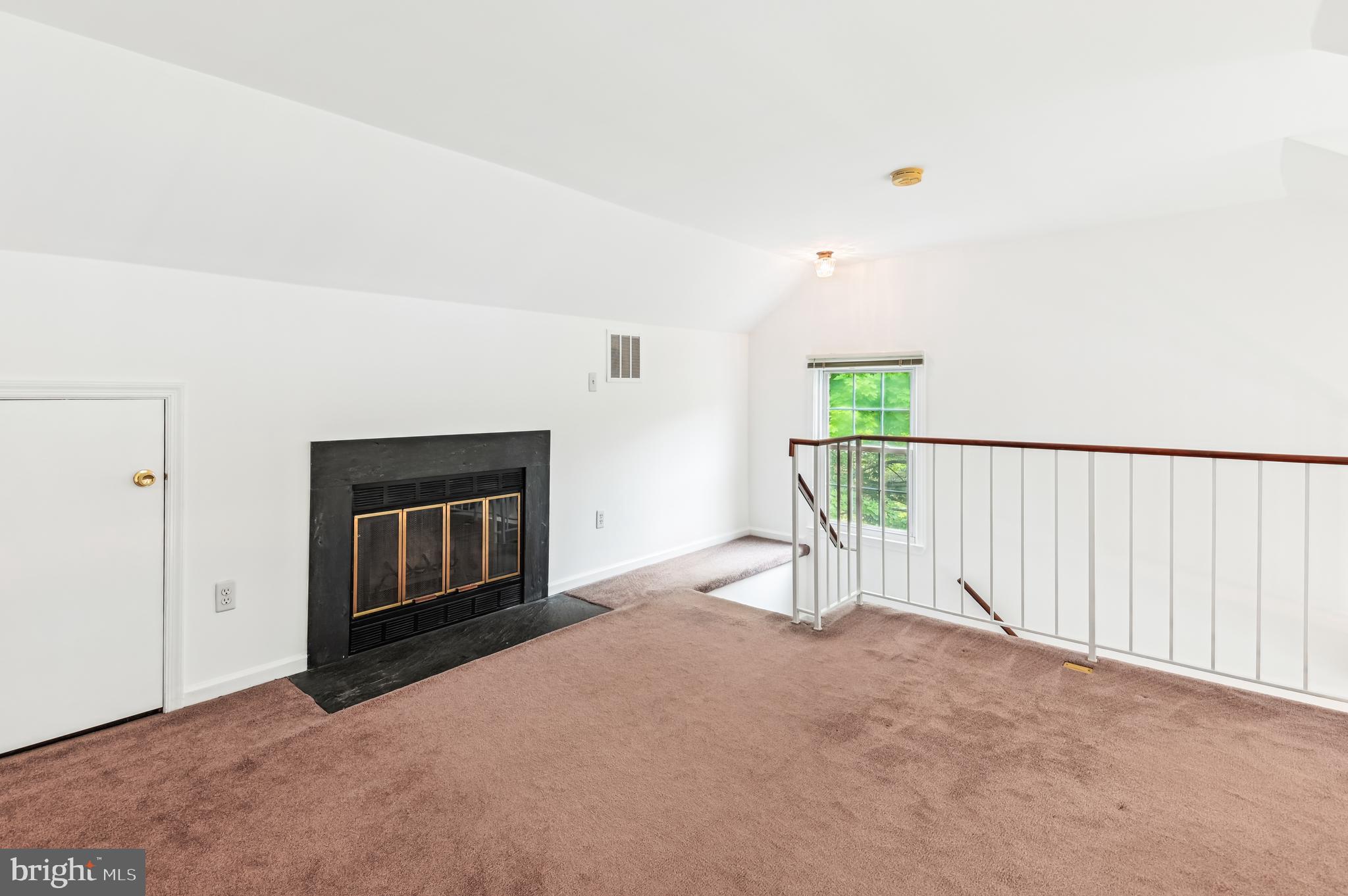 ASPENWOOD - Residential