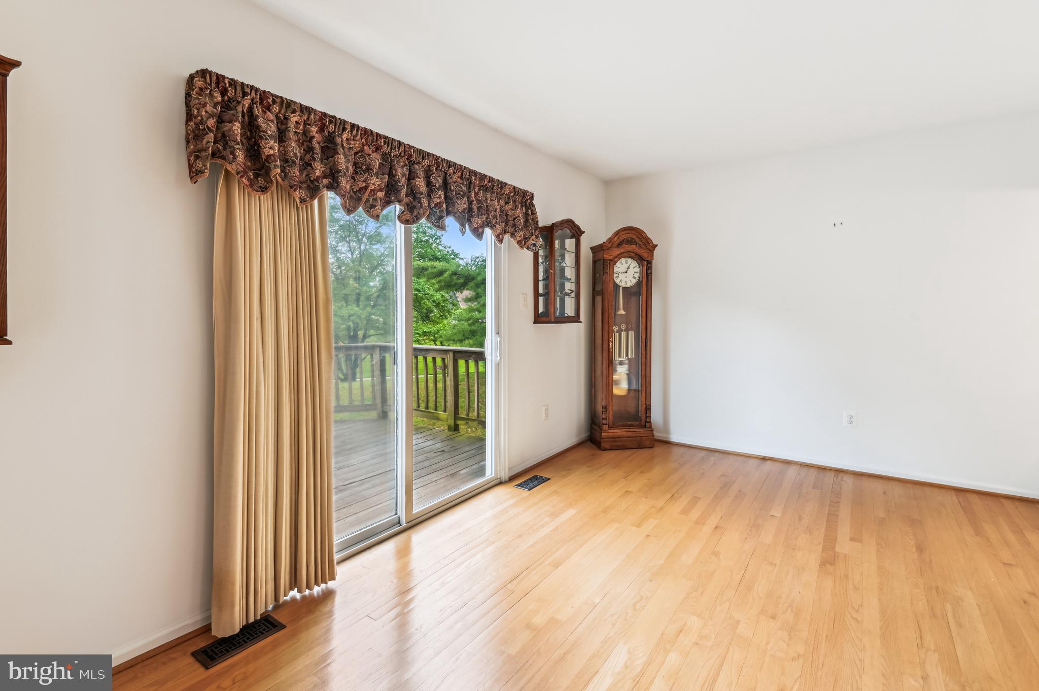 ASPENWOOD - Residential