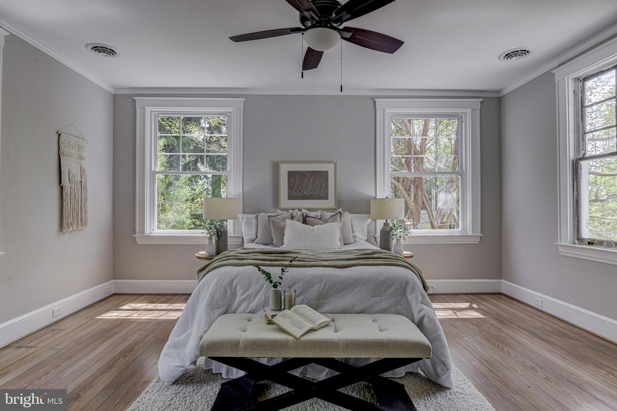 MOUNT WASHINGTON - Residential