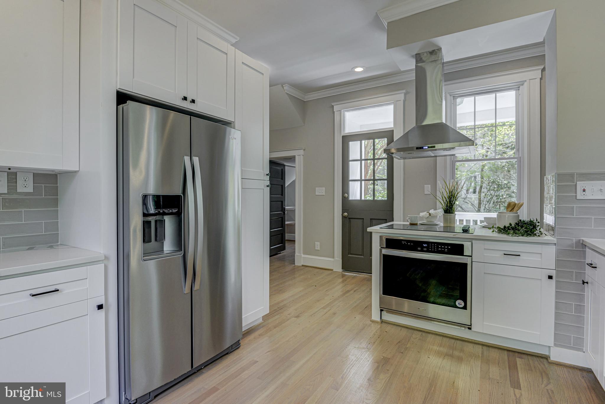 MOUNT WASHINGTON - Residential