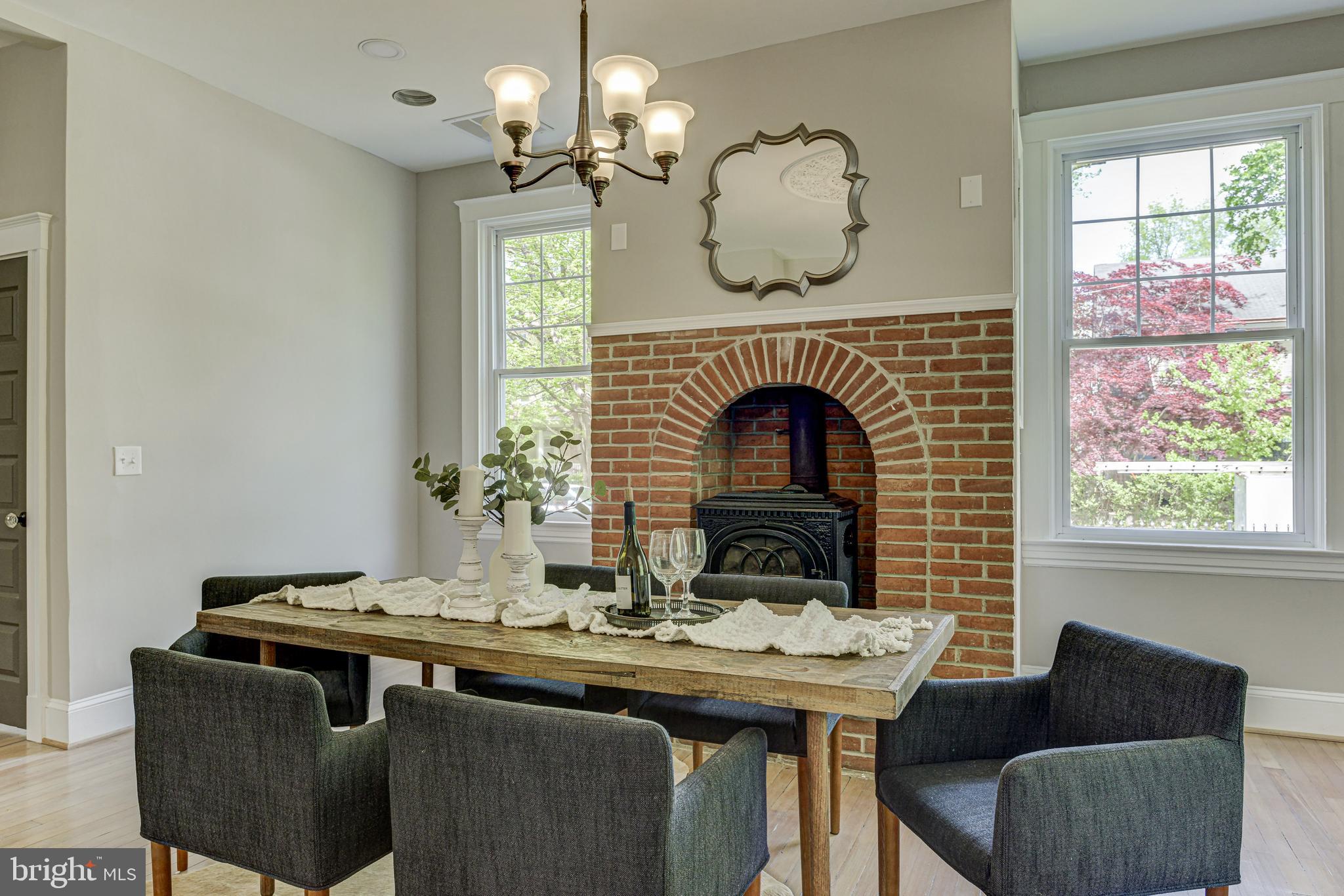 MOUNT WASHINGTON - Residential