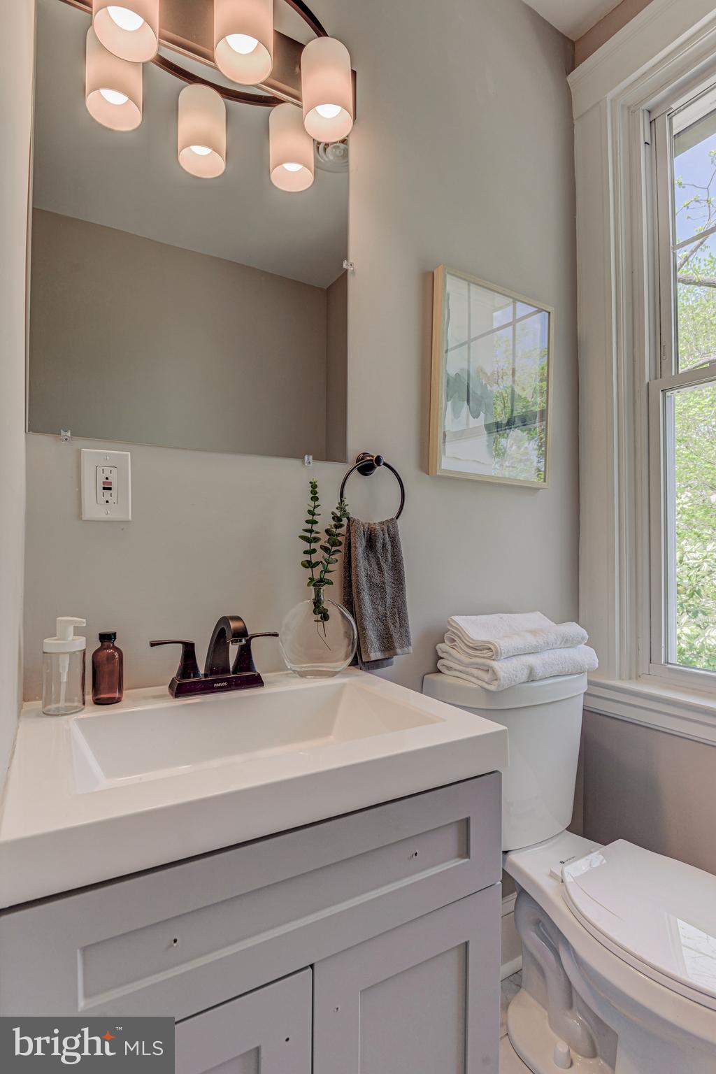 MOUNT WASHINGTON - Residential