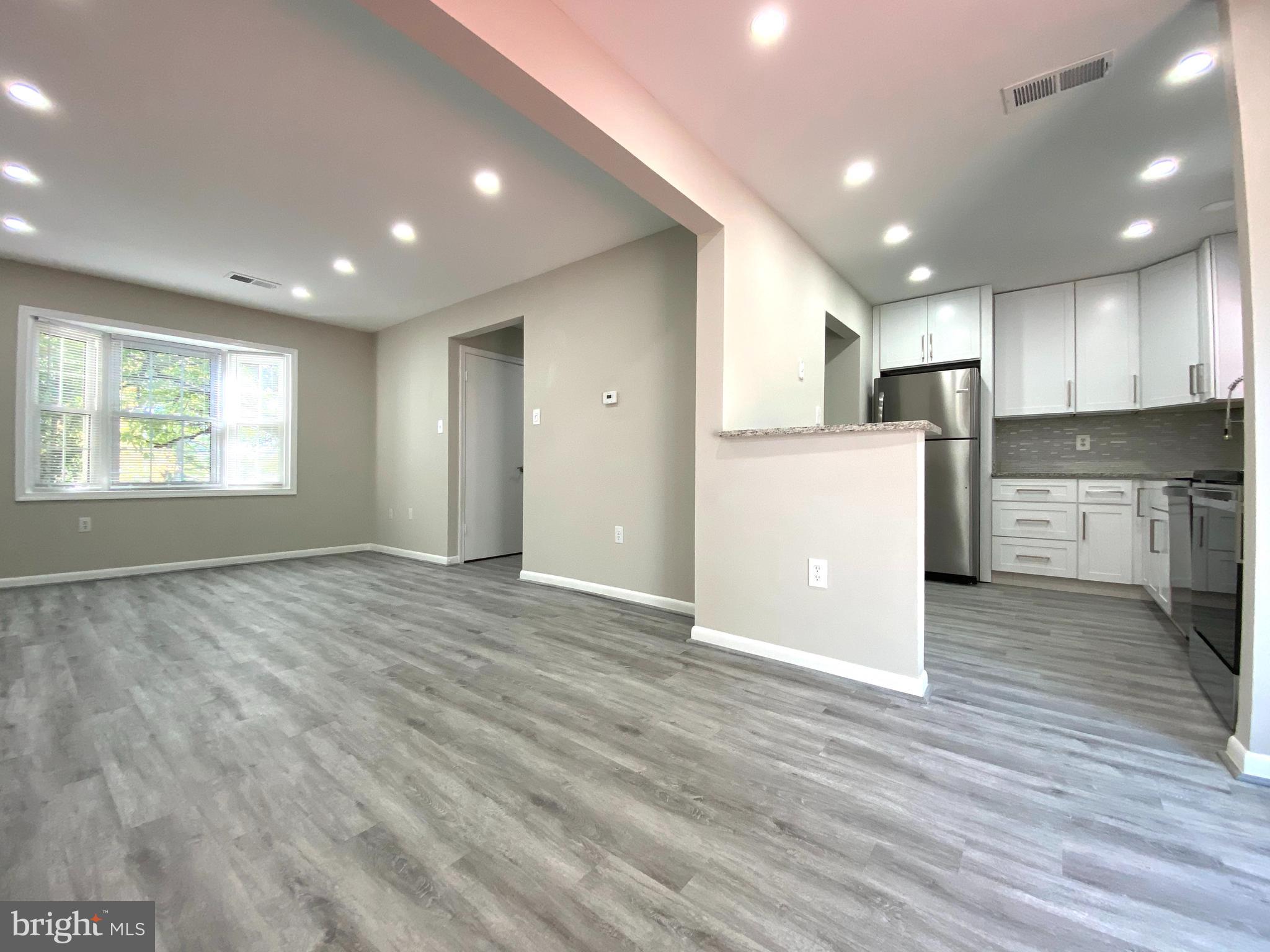 LAKE RIDGE - ANTIETAM - Residential Lease