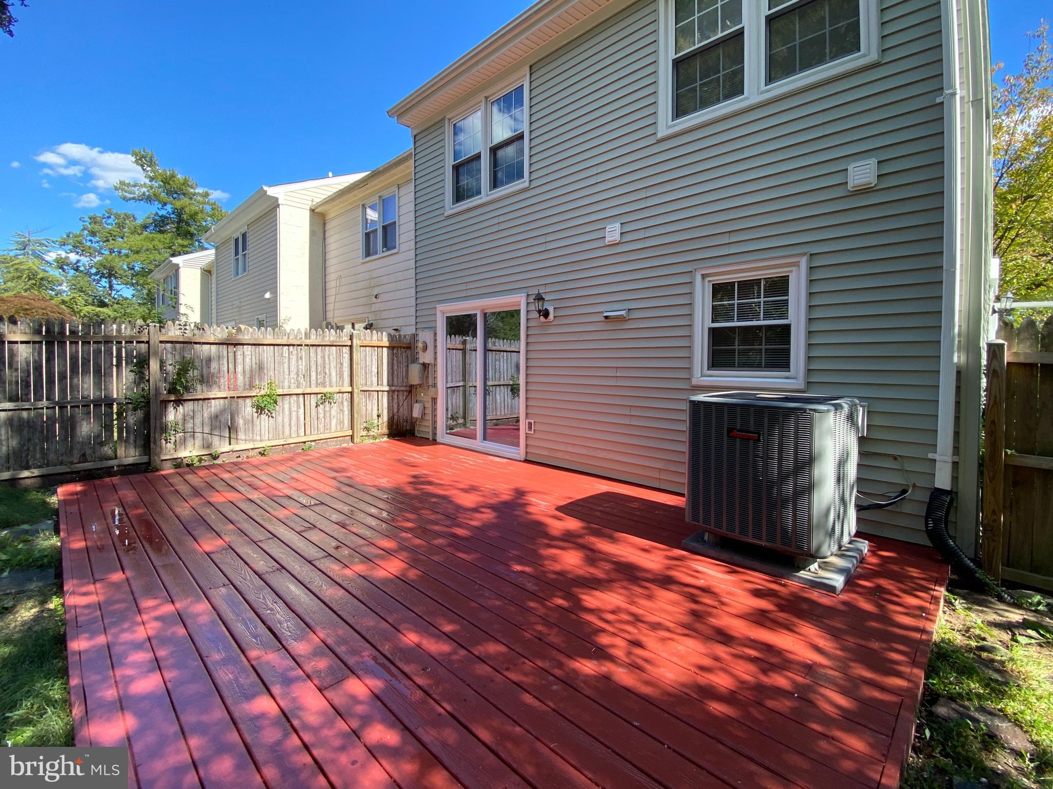 LAKE RIDGE - ANTIETAM - Residential Lease